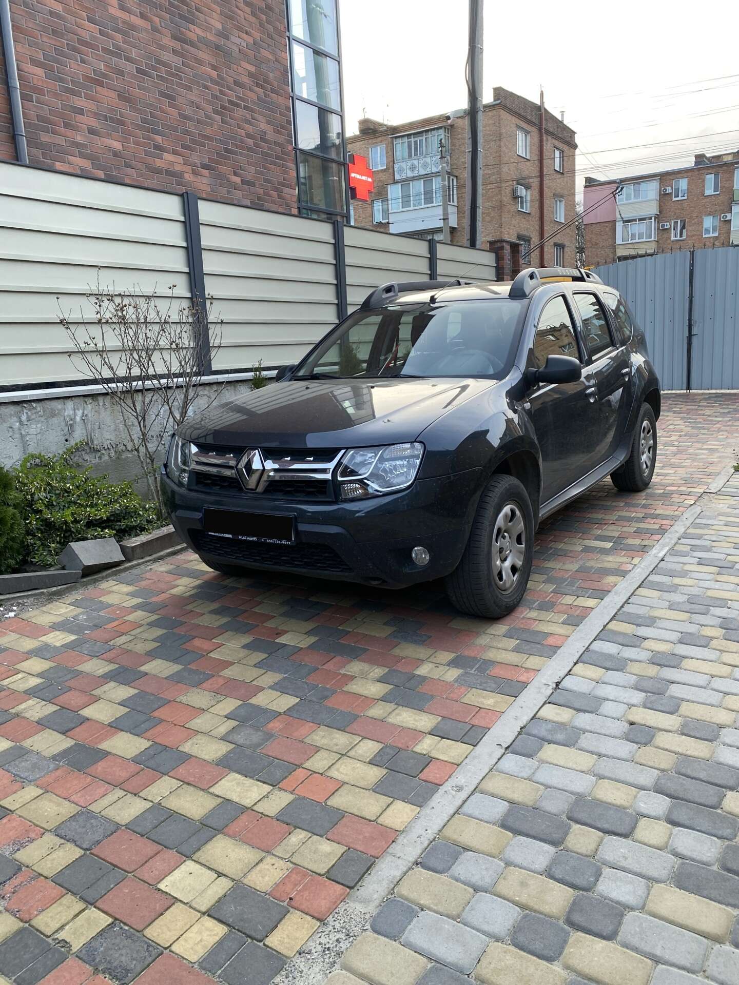 RENAULT DUSTER 2015