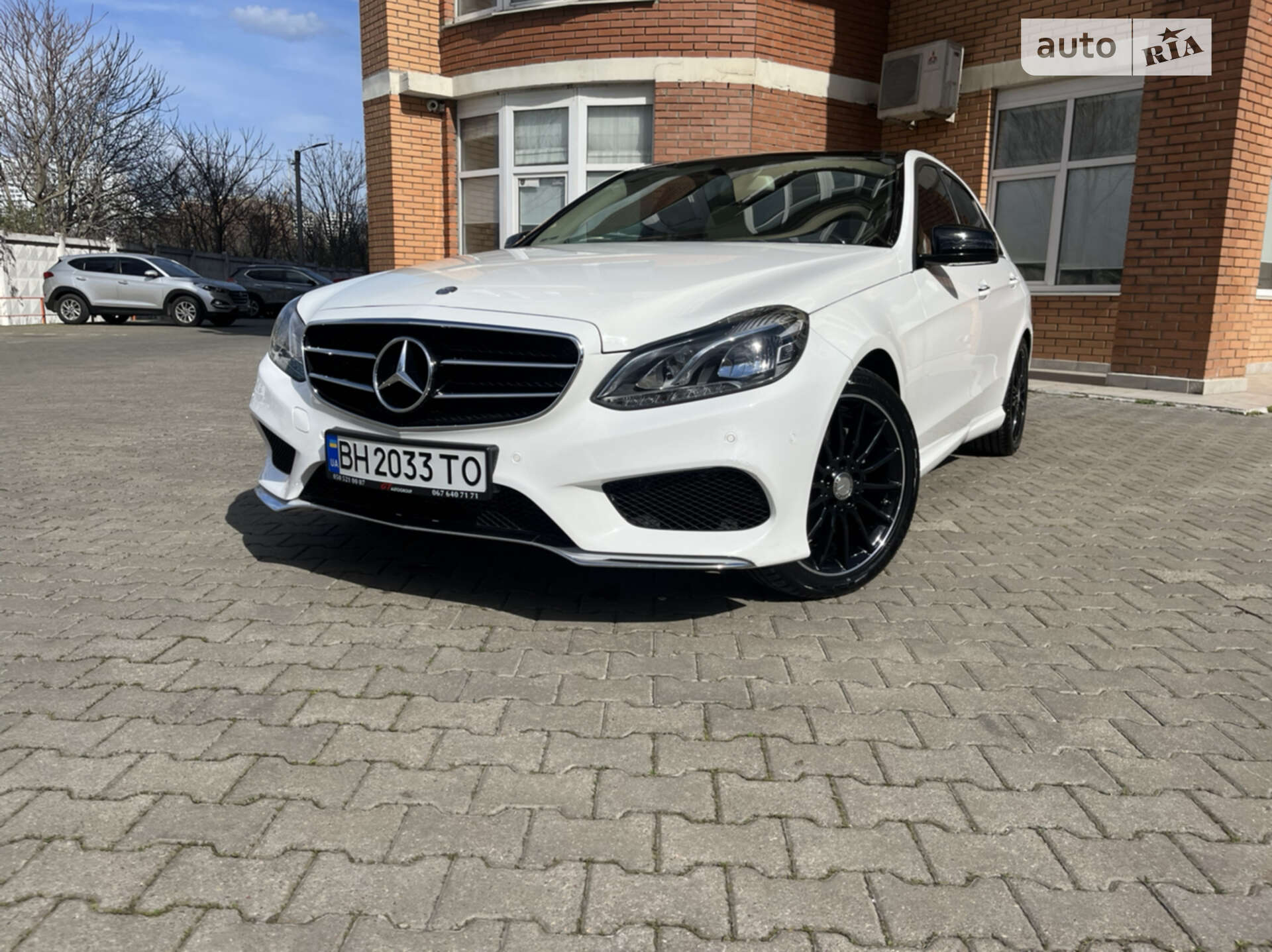 MERCEDES-BENZ E 250 D 2015