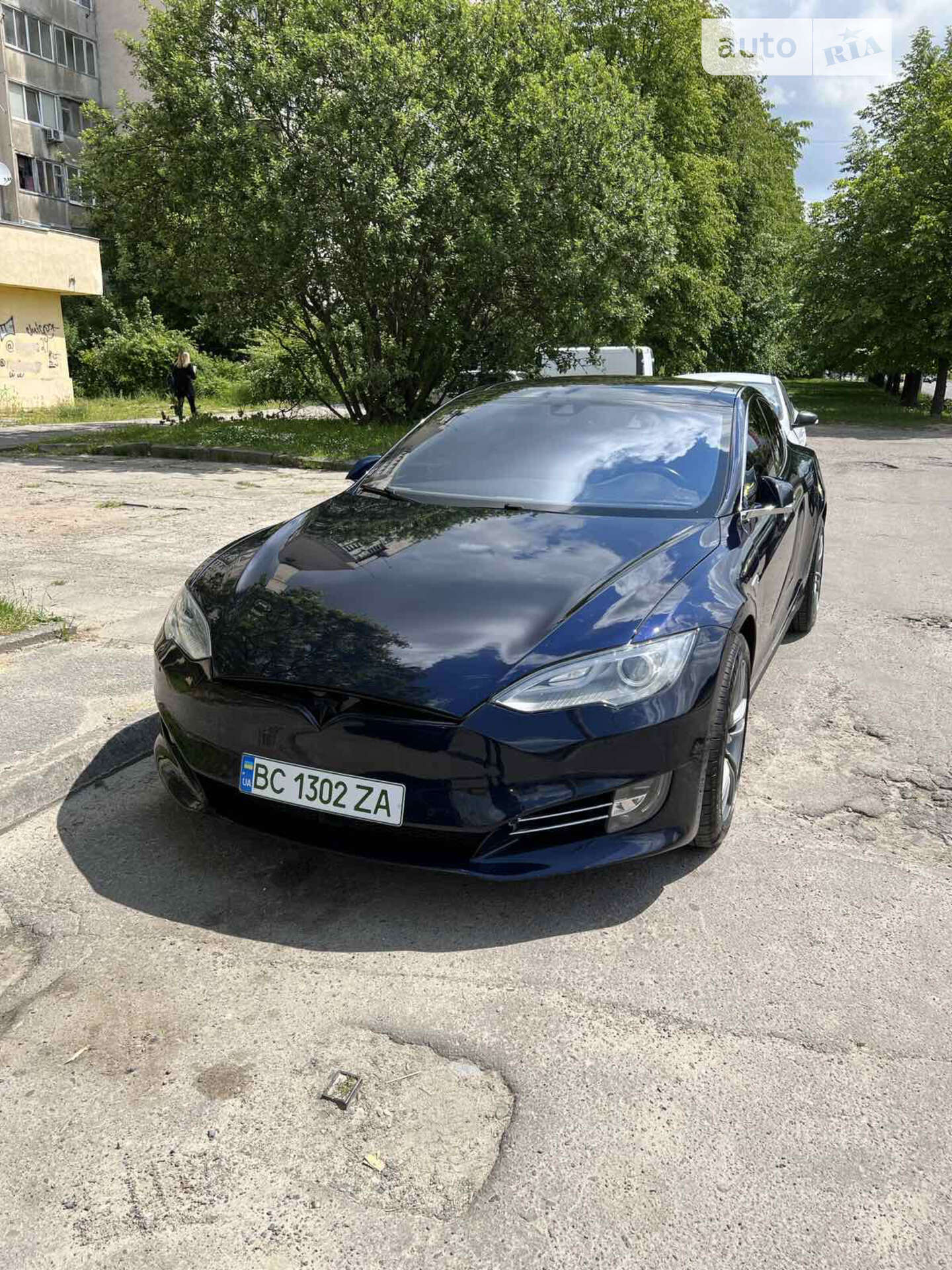 TESLA MODEL S 2014