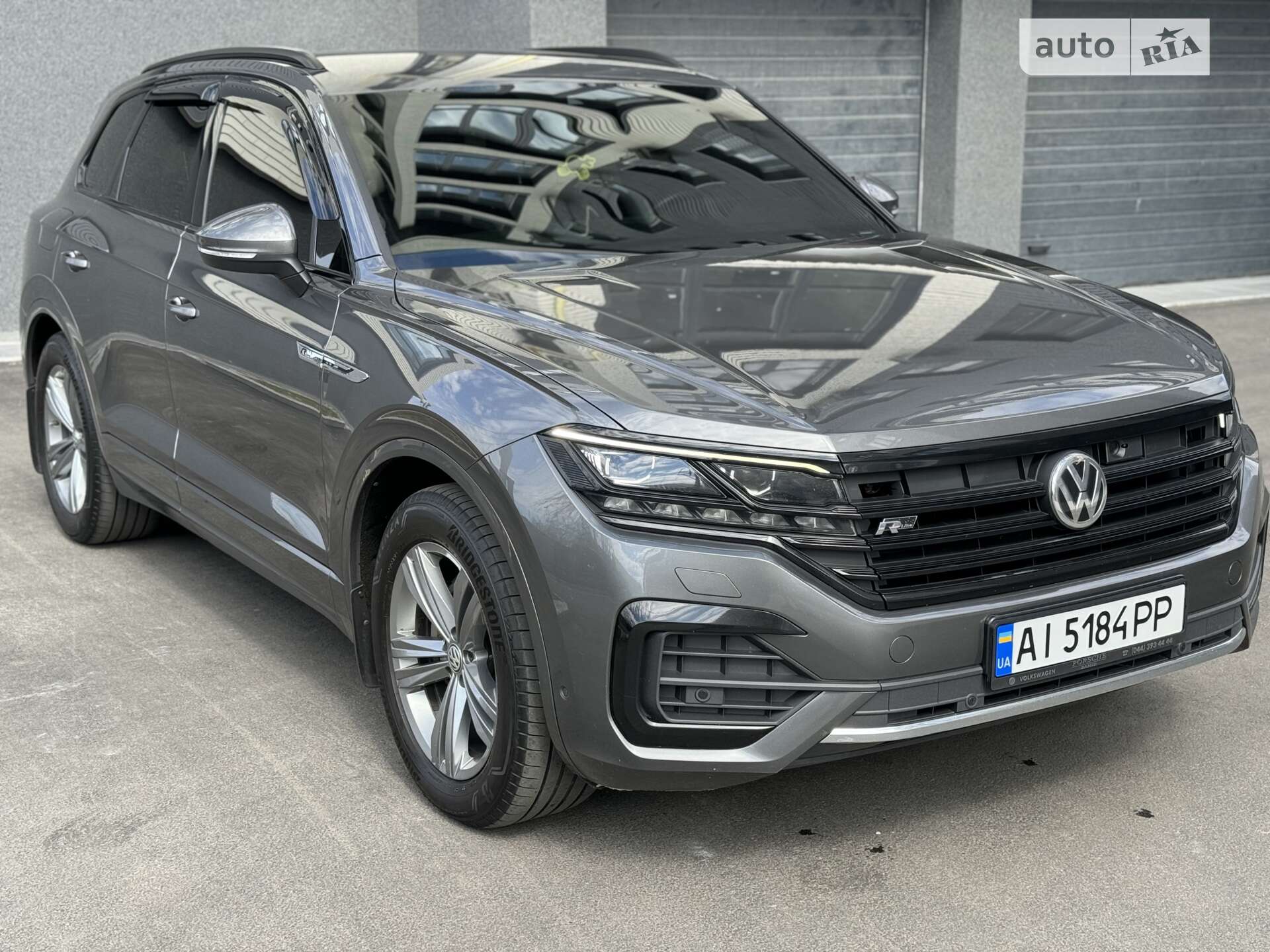 VOLKSWAGEN TOUAREG 2019