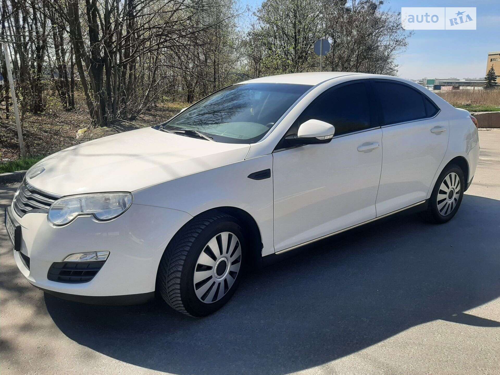 MG 550 2011