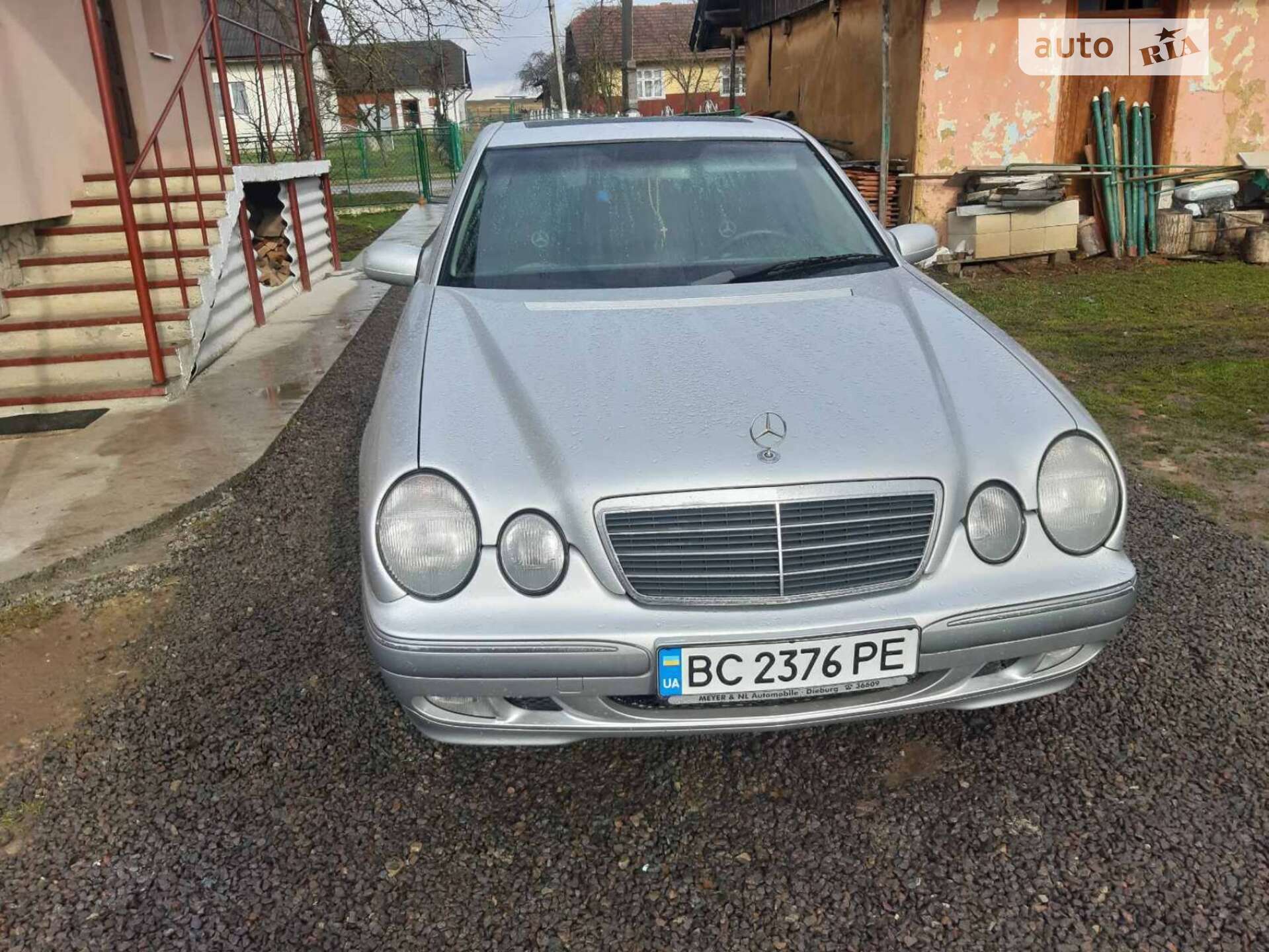 Mercedes-Benz E-Class 2001