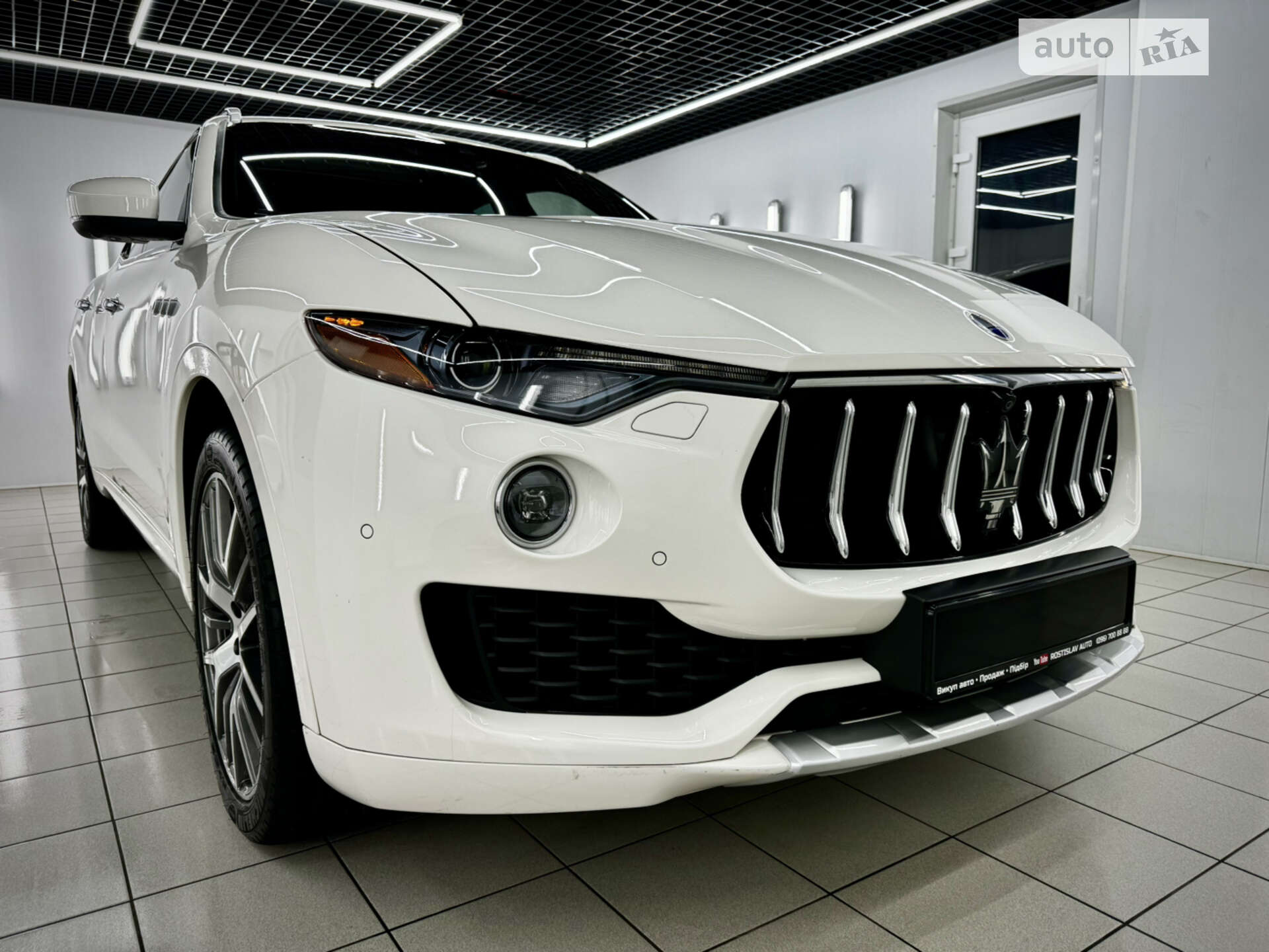 MASERATI LEVANTE 2016