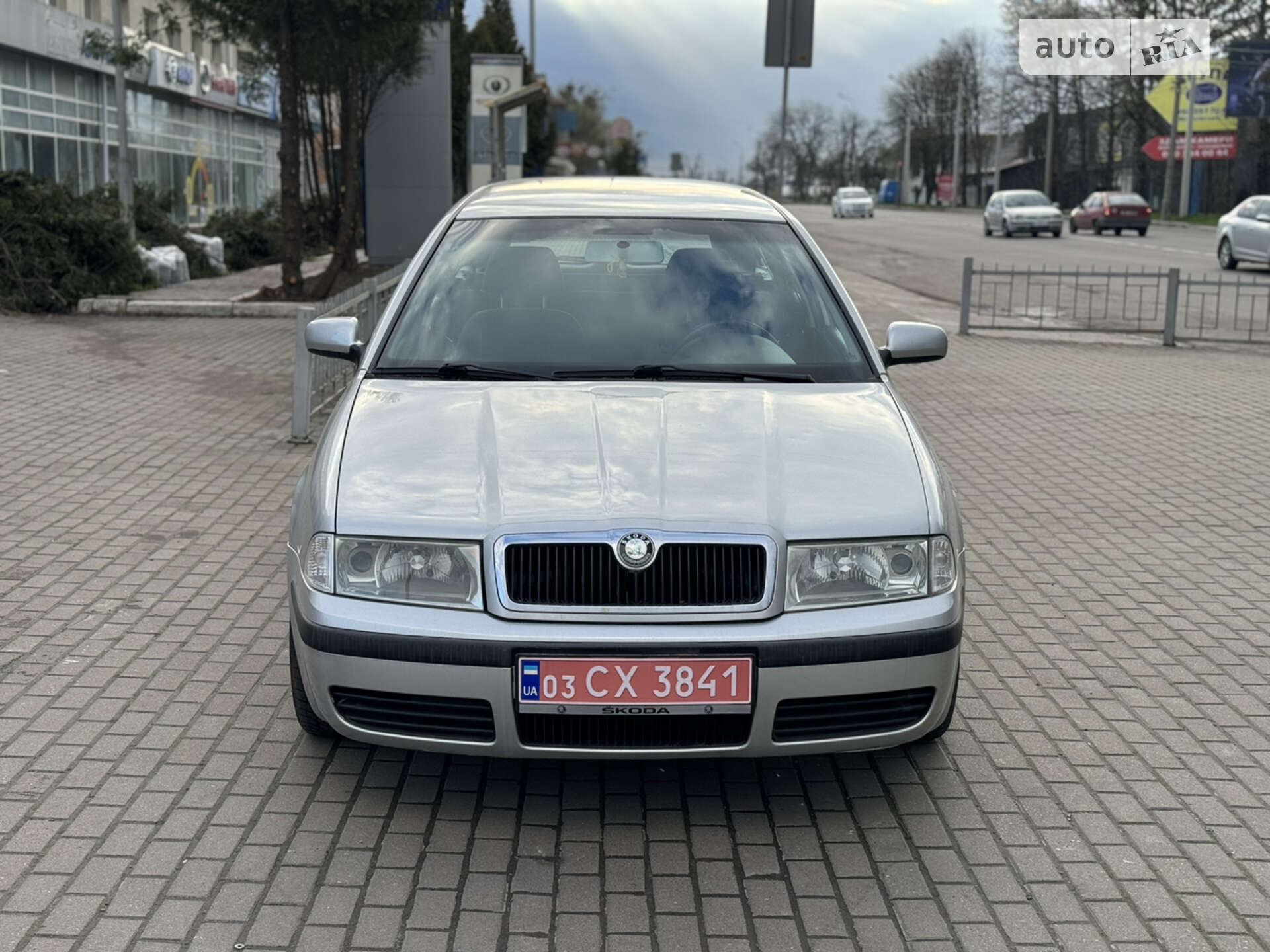 Головне фото звіту автомобіля SKODA OCTAVIA 2001