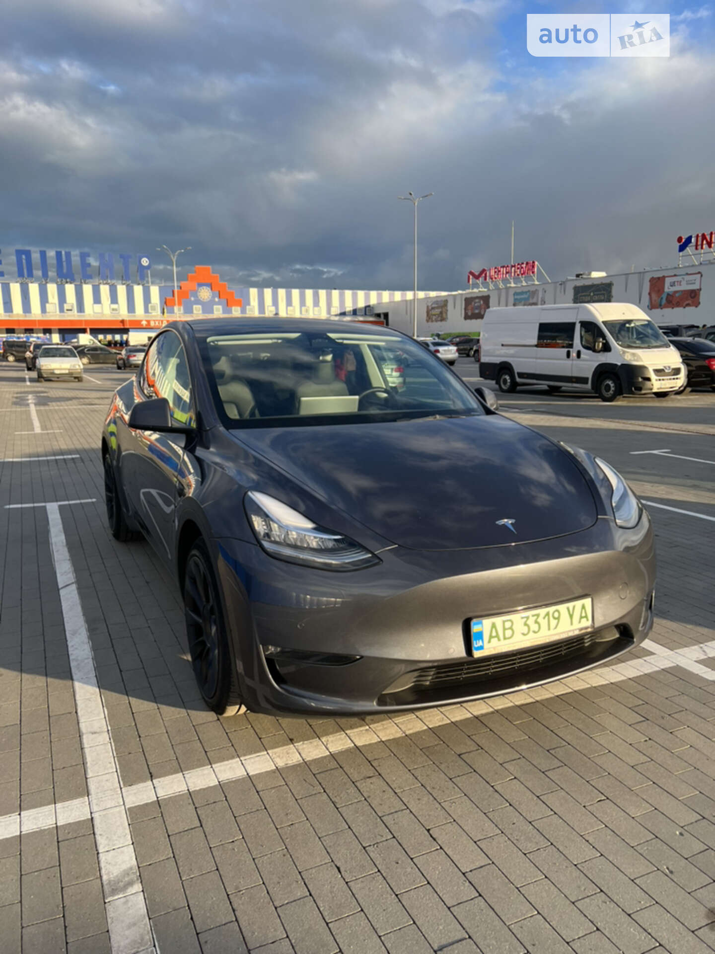 Tesla Model Y 2022