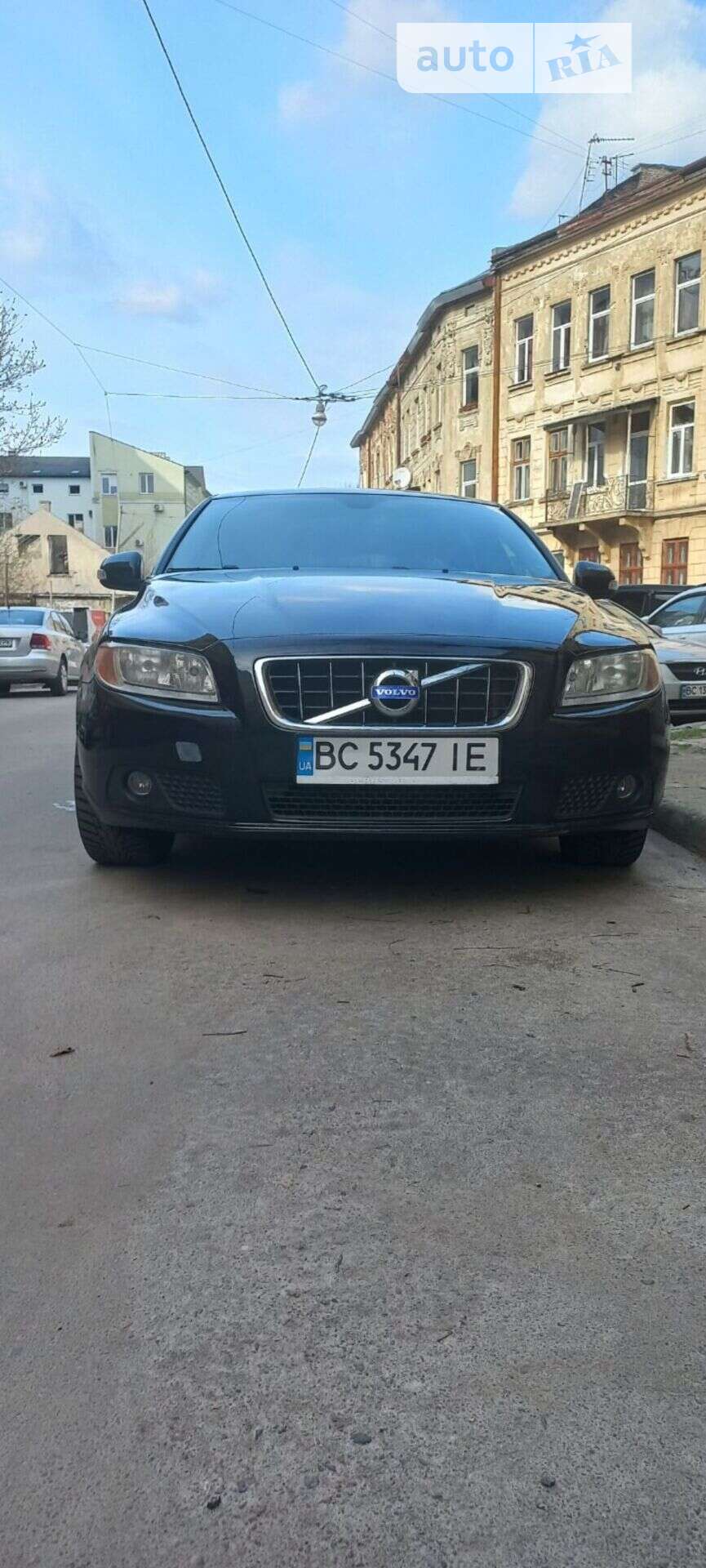 VOLVO V70 2010