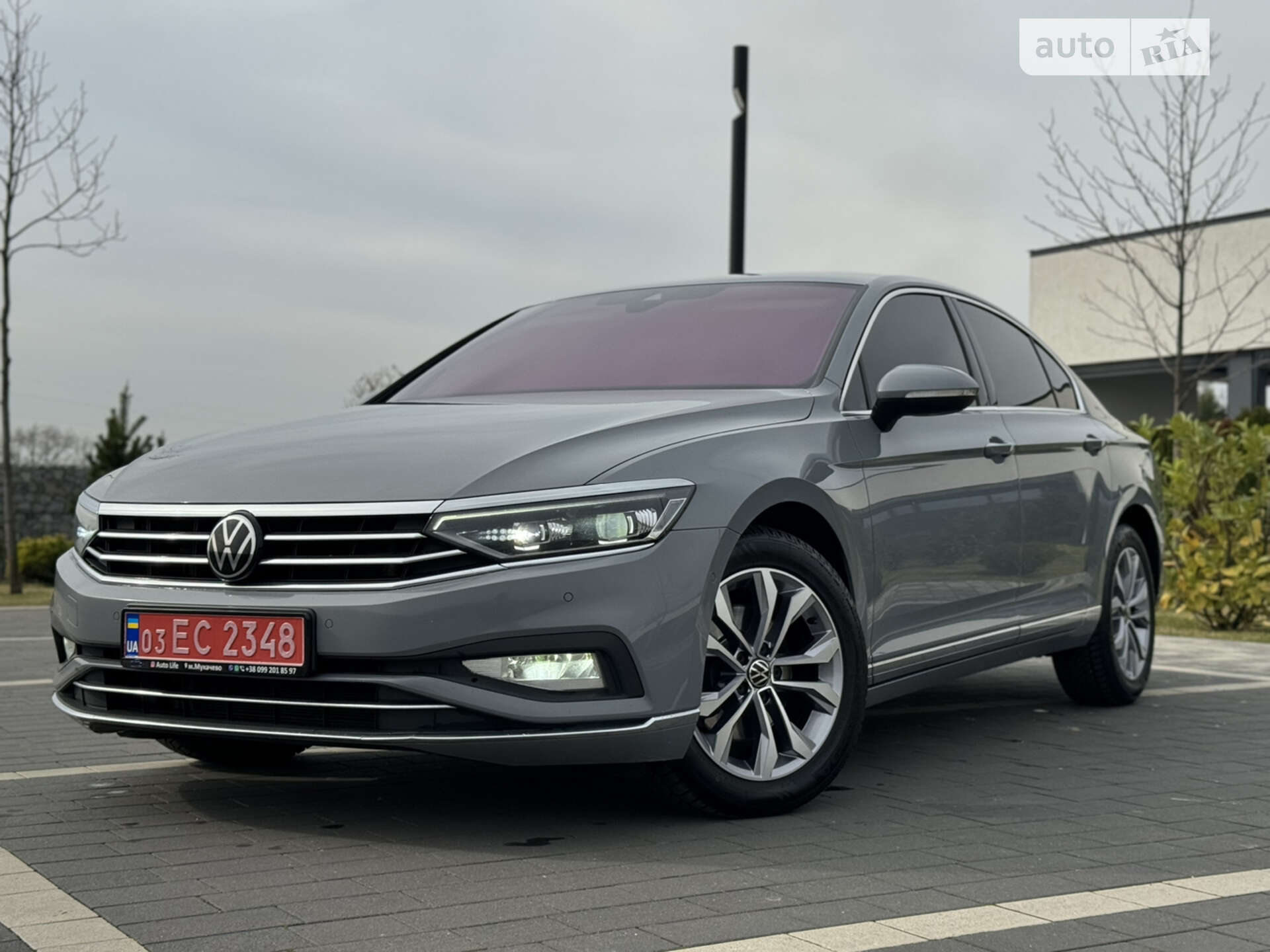 VOLKSWAGEN PASSAT 2021