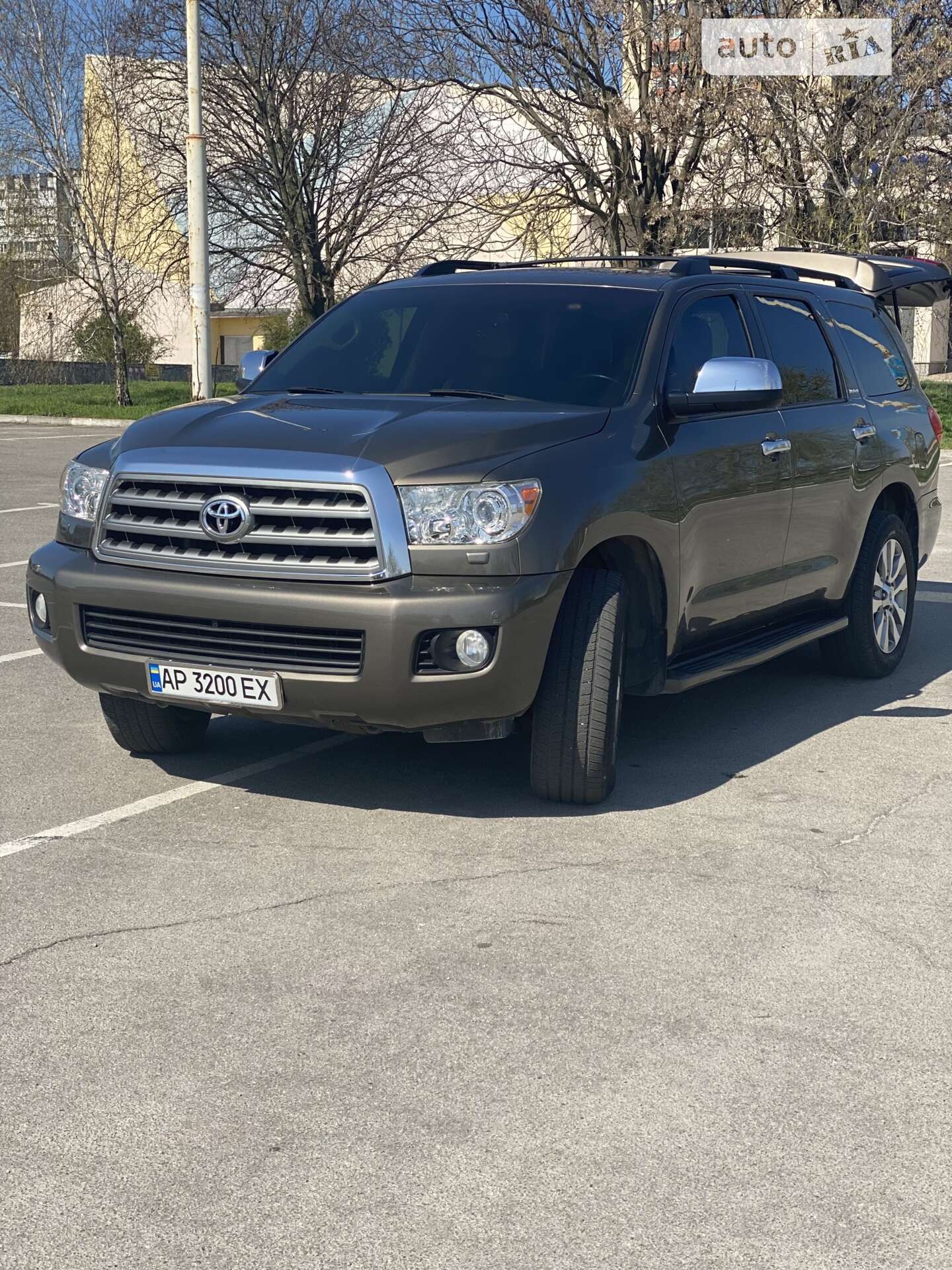 TOYOTA SEQUOIA 2015