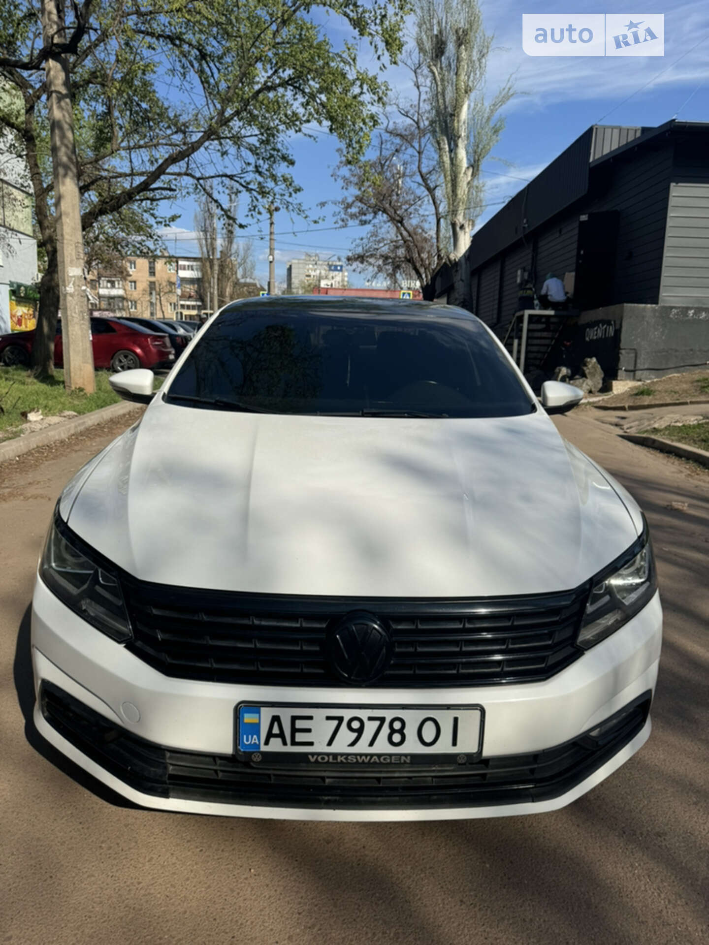 VOLKSWAGEN PASSAT 2015