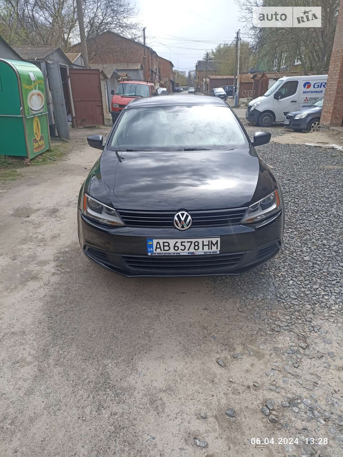 VOLKSWAGEN JETTA 2013