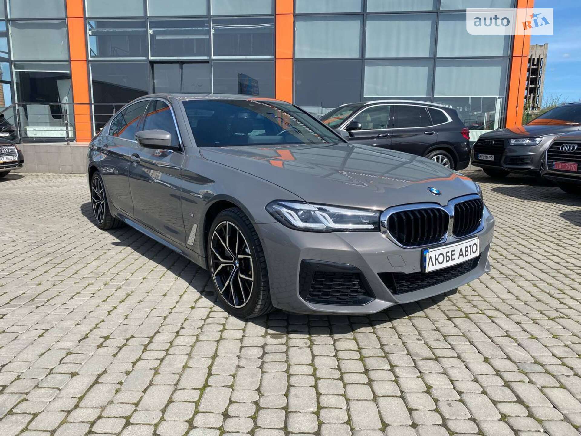 BMW 530E