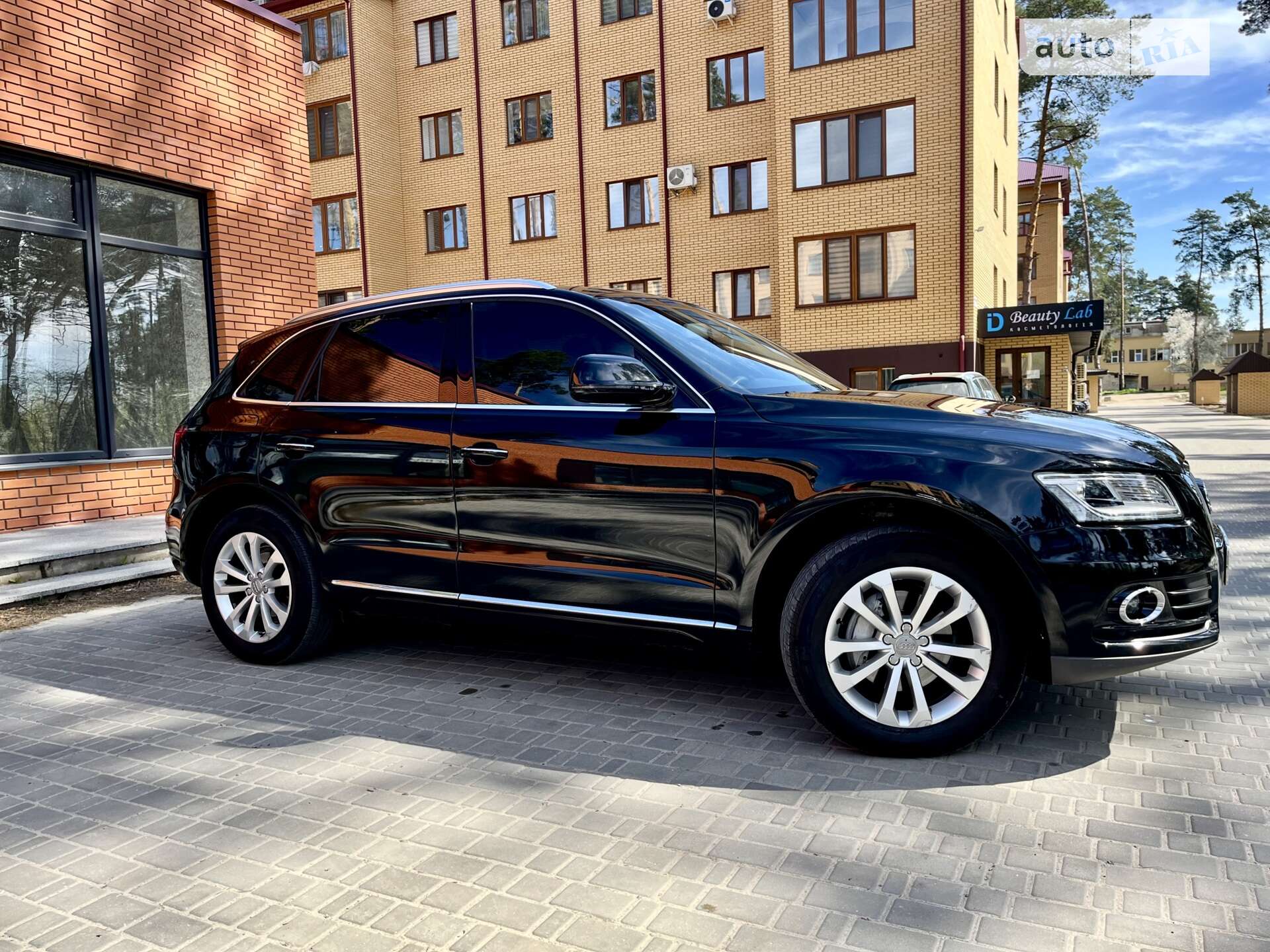 AUDI Q5
