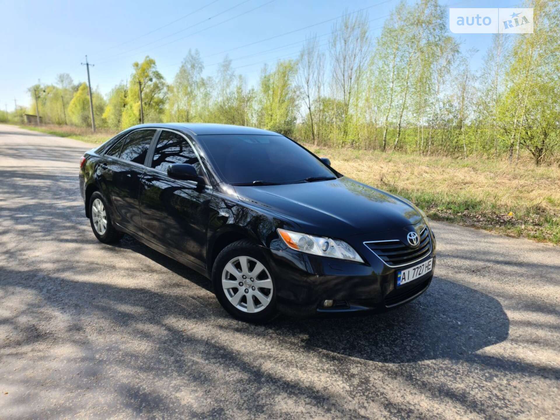 TOYOTA CAMRY