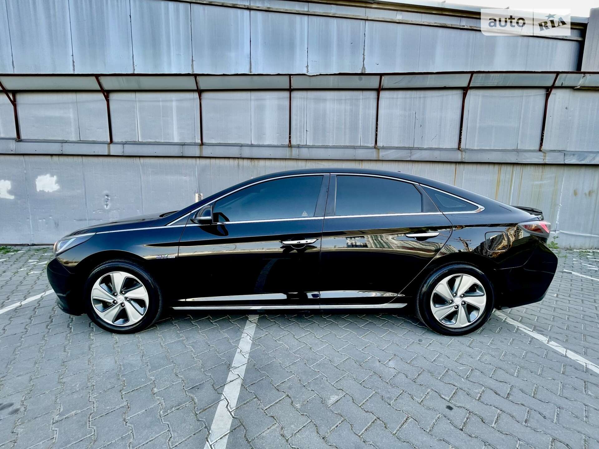 HYUNDAI SONATA 2015