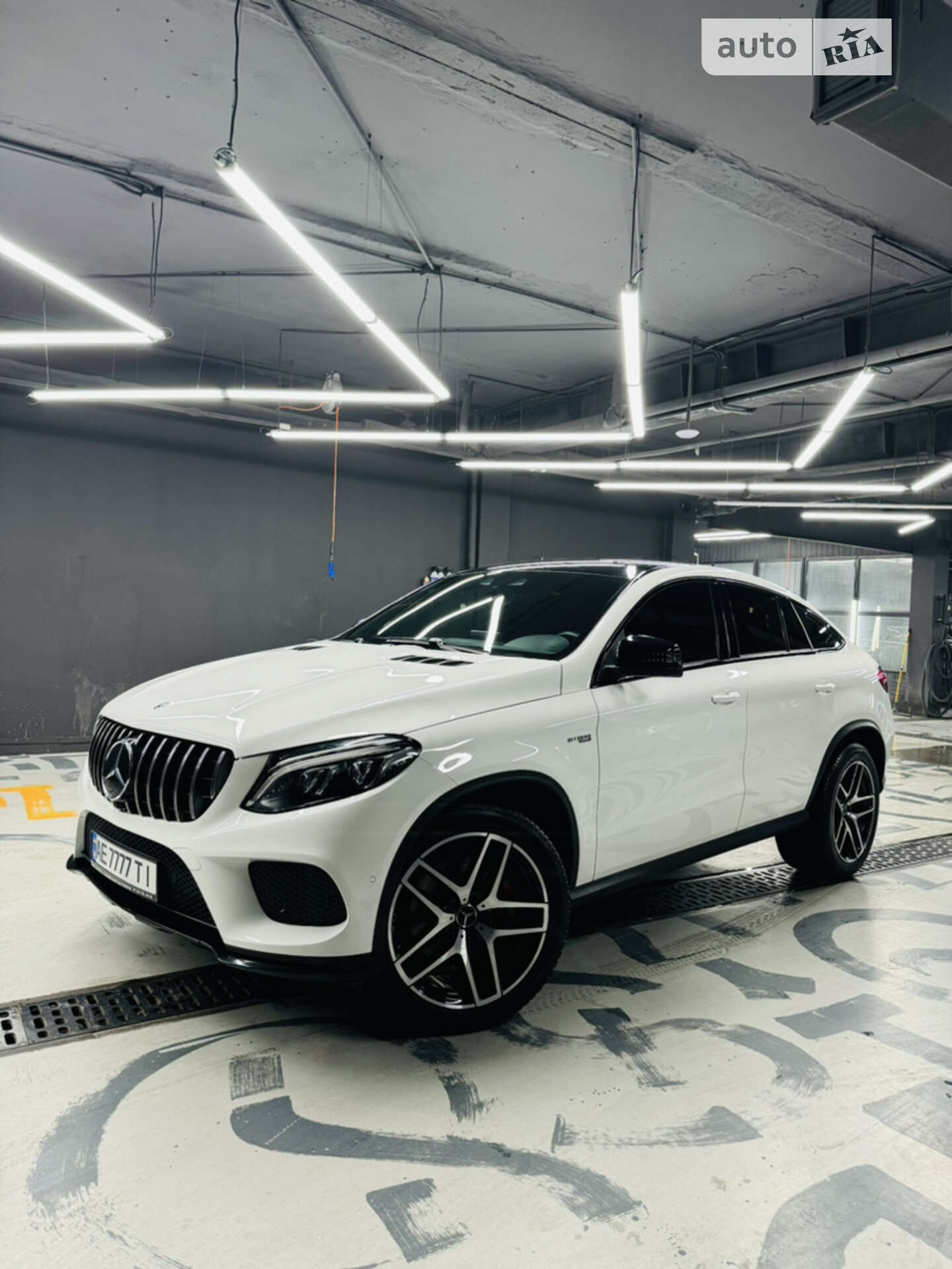MERCEDES-BENZ GLE 43 AMG 2017