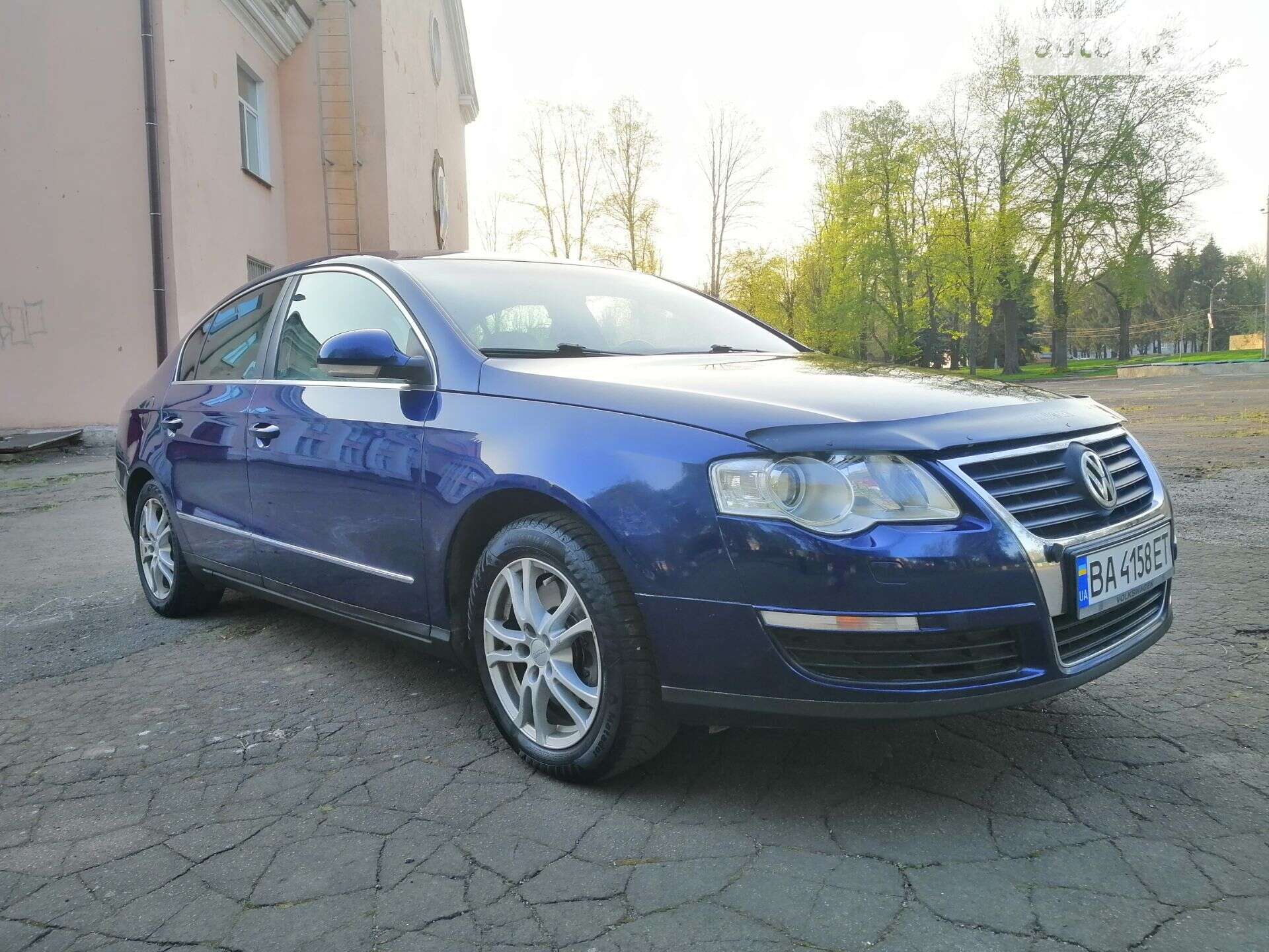 VOLKSWAGEN PASSAT 2005