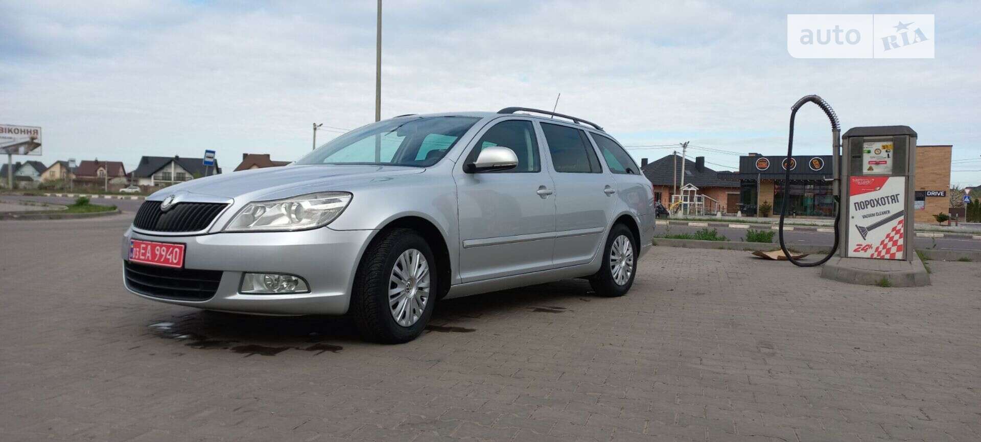 Головне фото звіту автомобіля SKODA OCTAVIA 2010