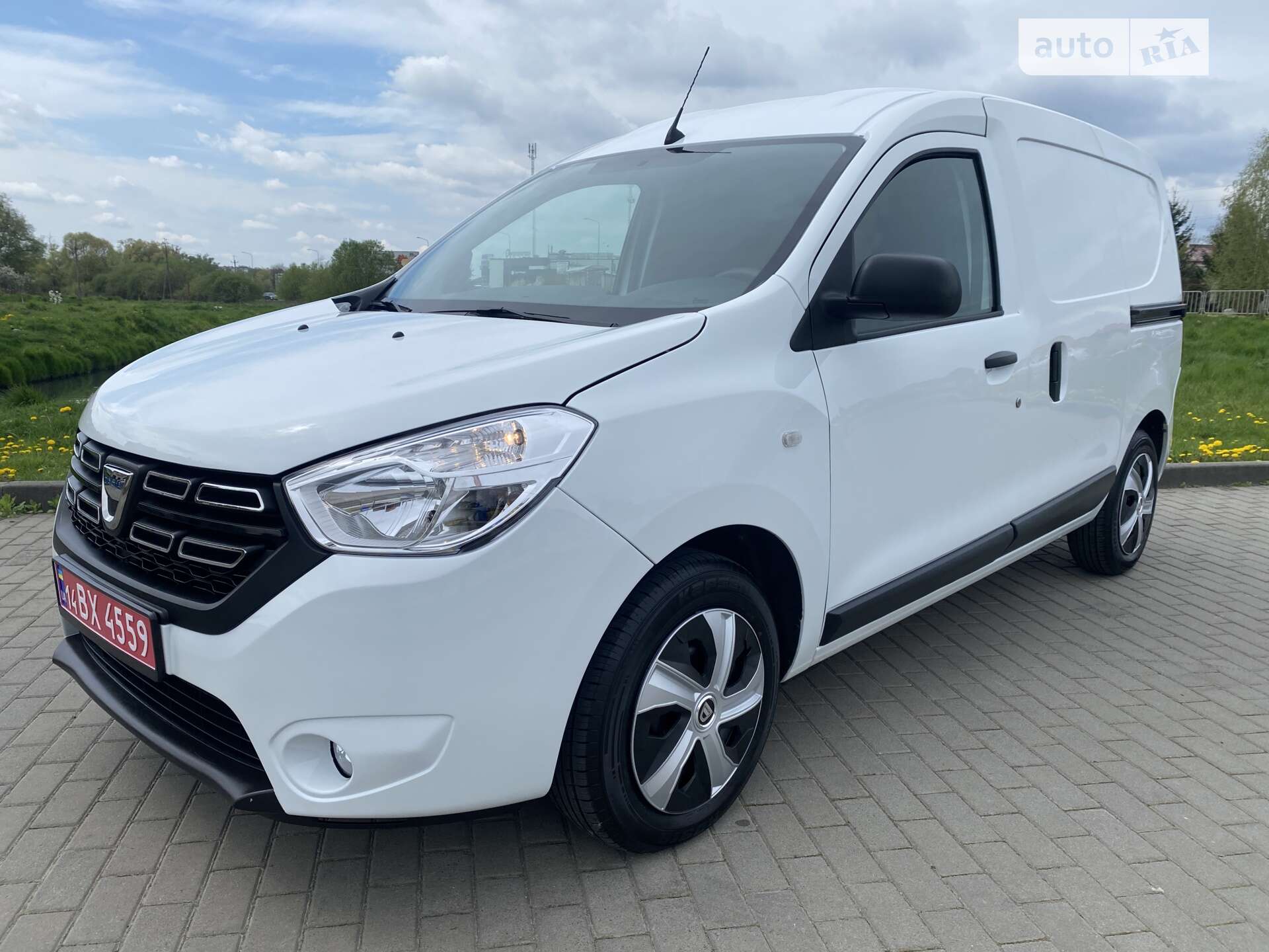 DACIA DOKKER 2020