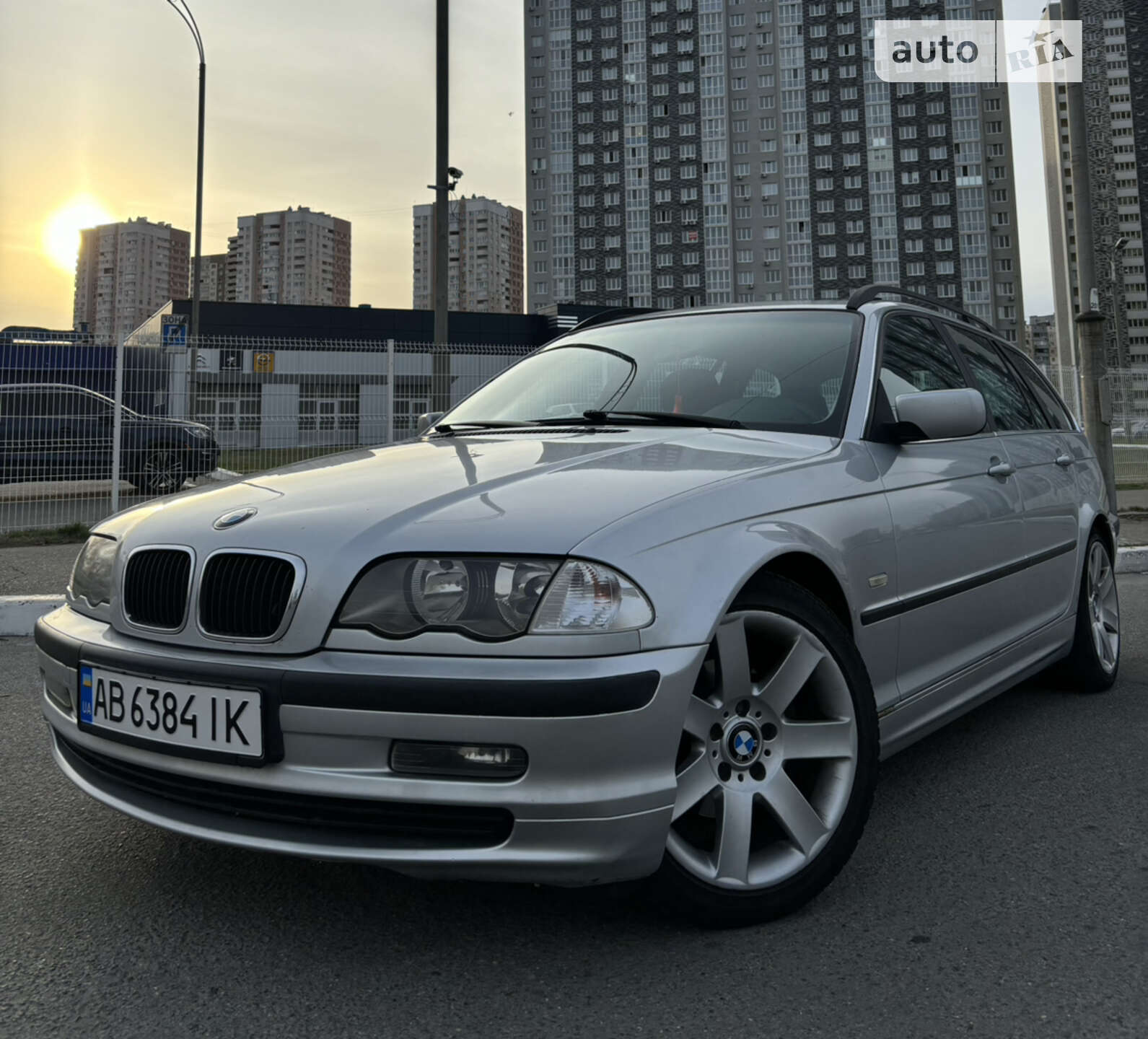 BMW 320I 2000