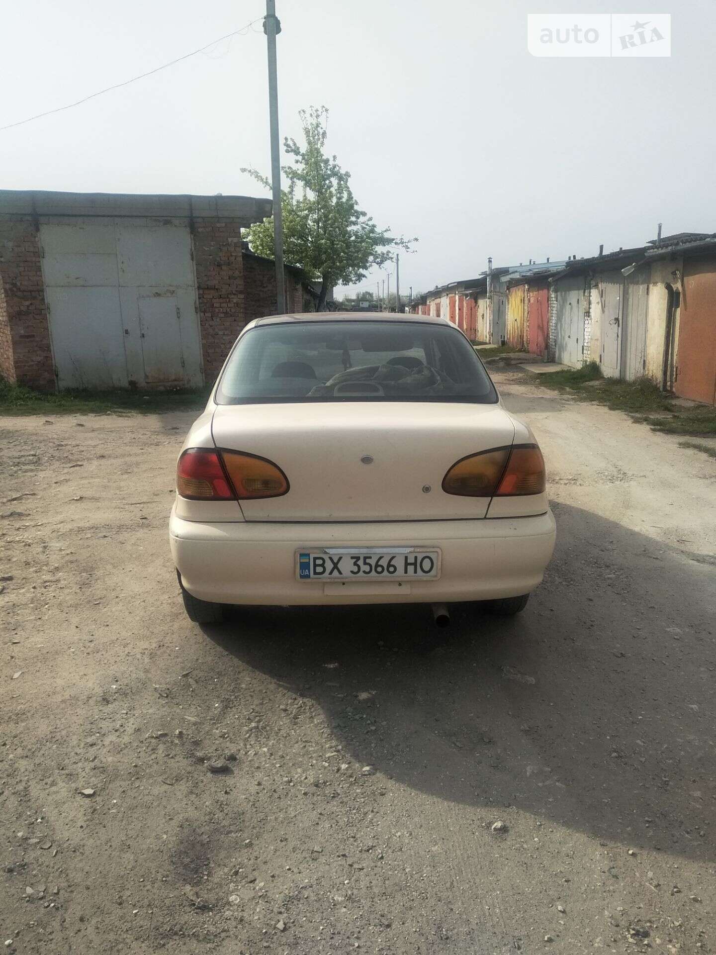 KIA AVELLA 1996