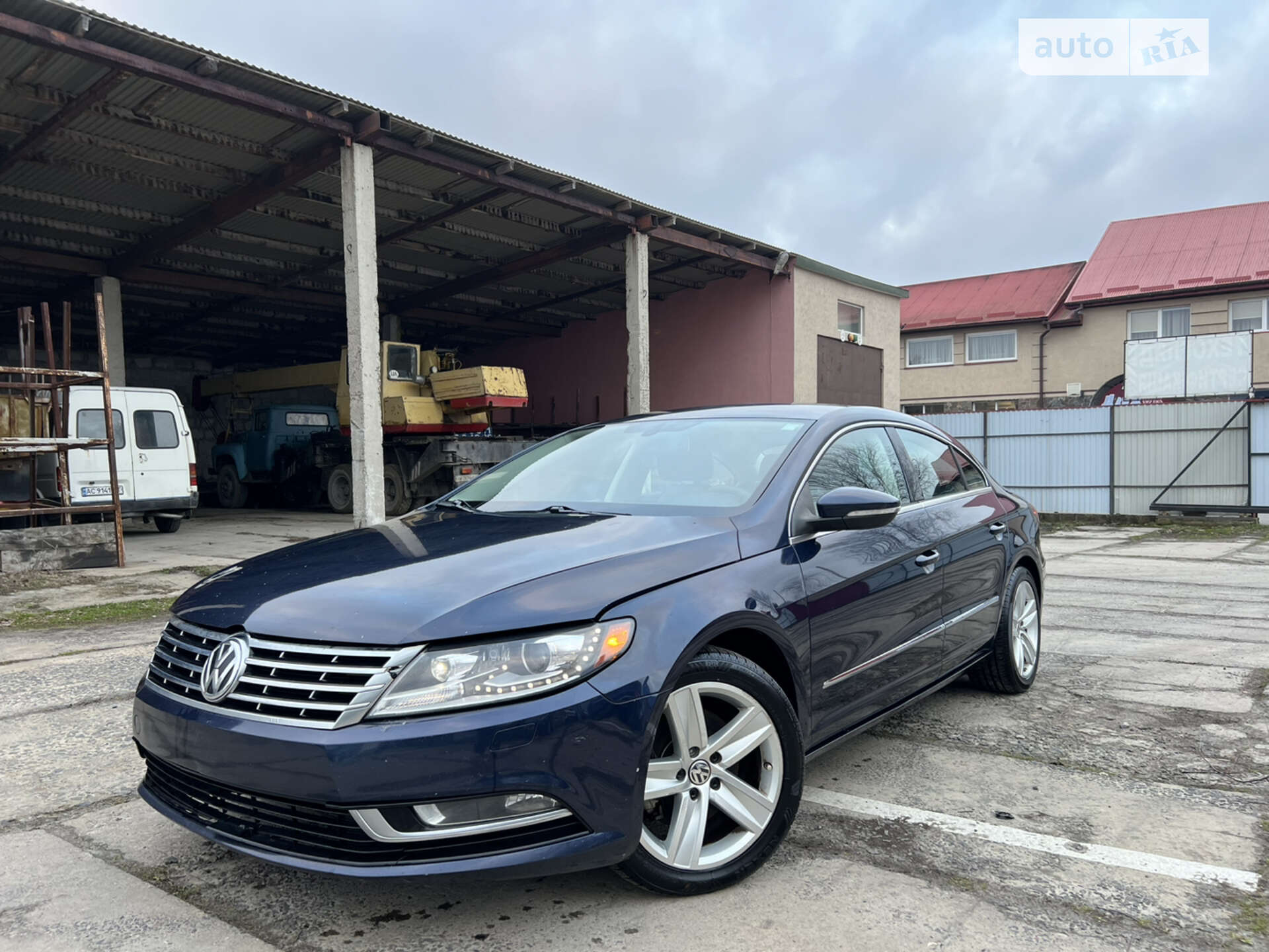 VOLKSWAGEN PASSAT CC 2013
