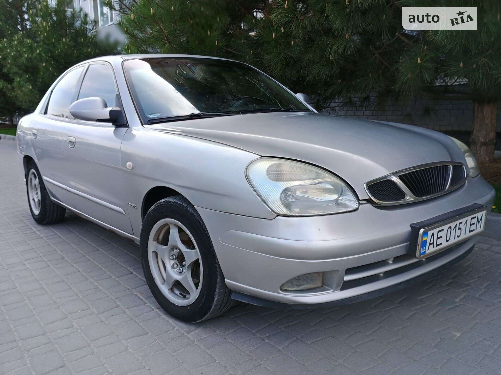 DAEWOO NUBIRA 2001