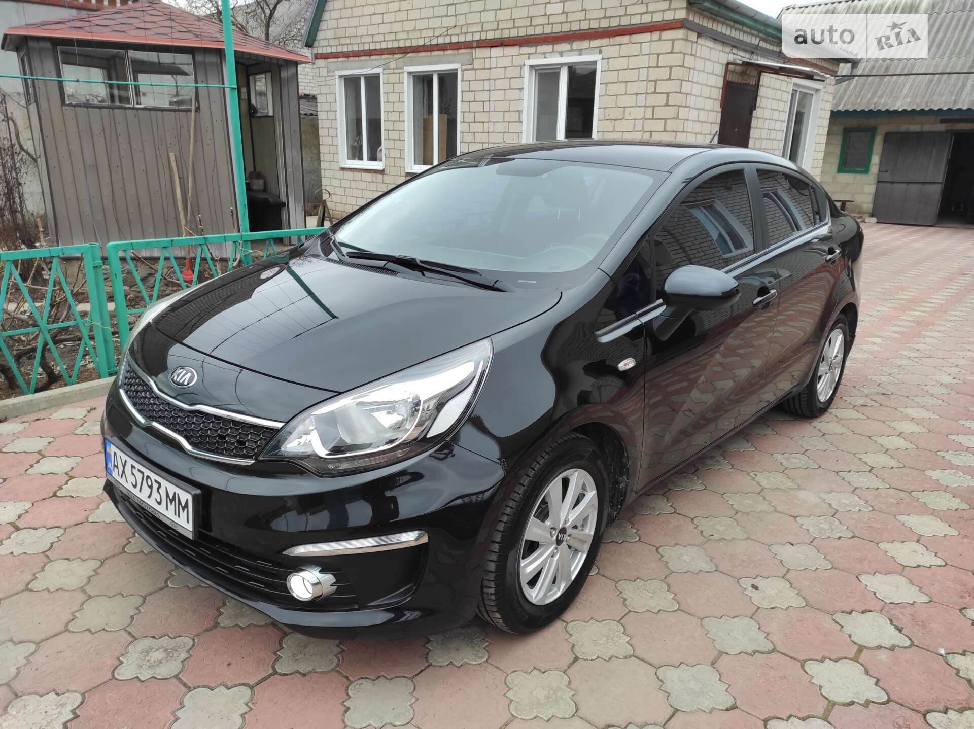 KIA RIO 2015