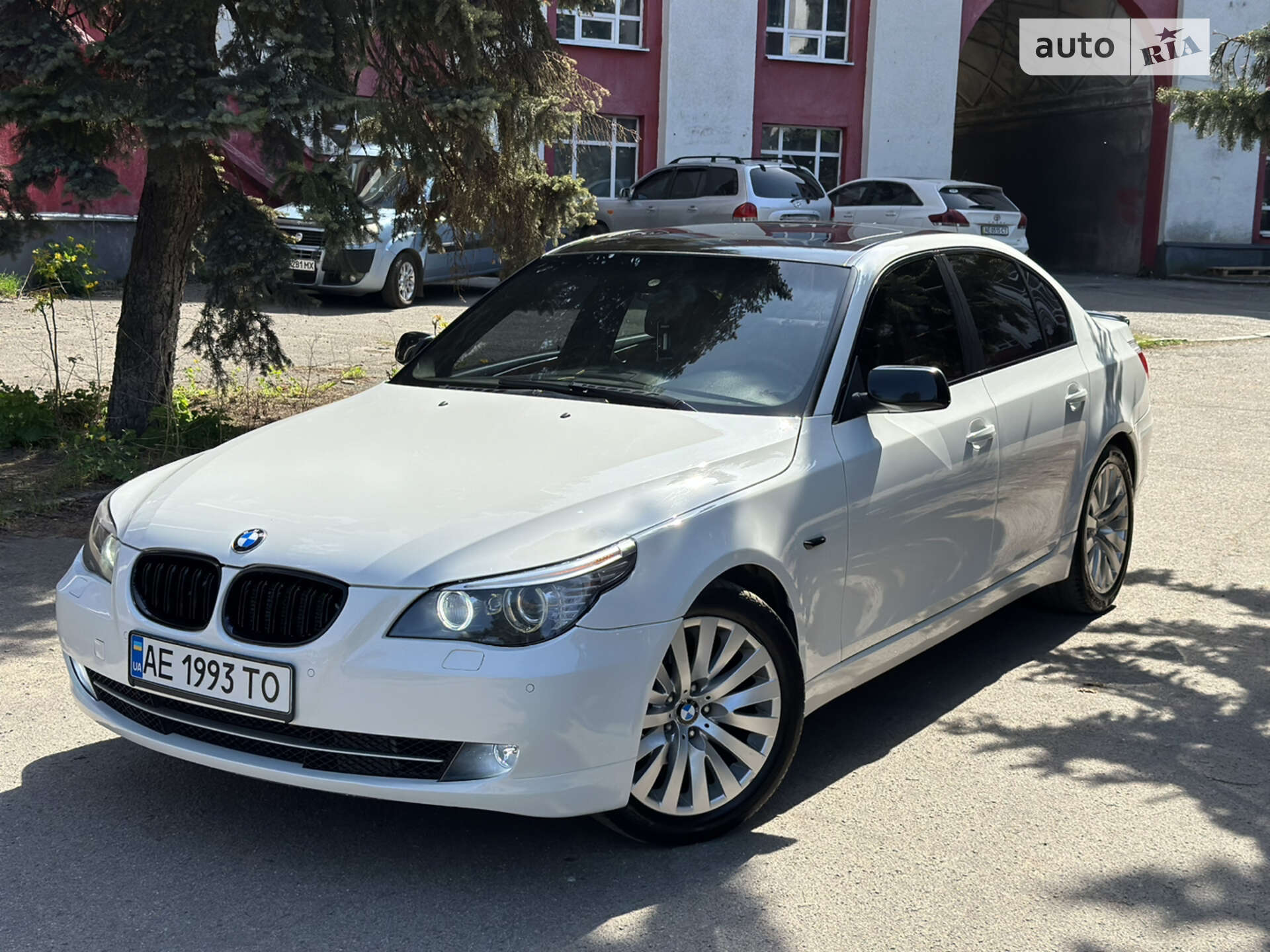 BMW 528I 2008