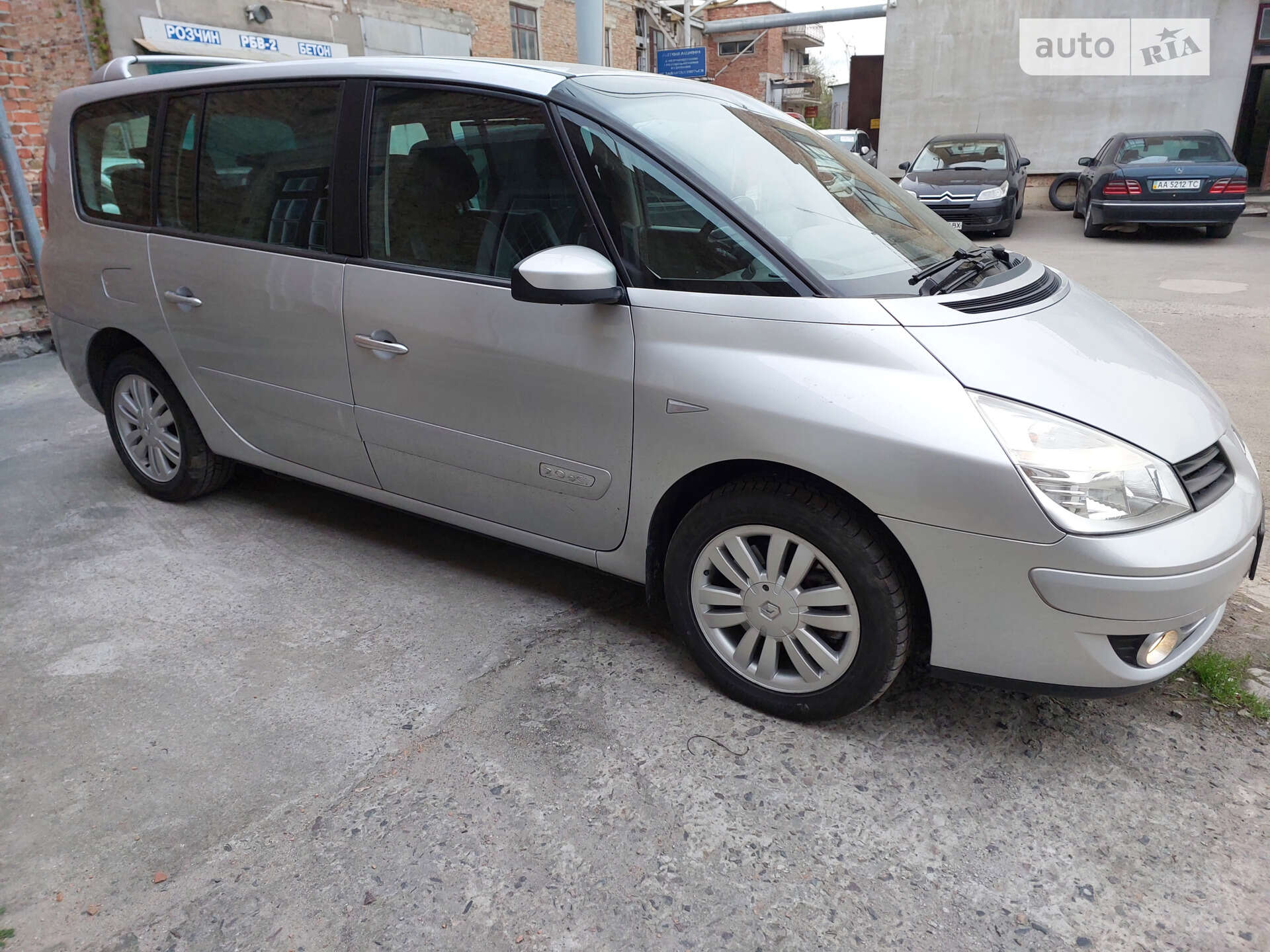 Головне фото звіту автомобіля RENAULT ESPACE 2008