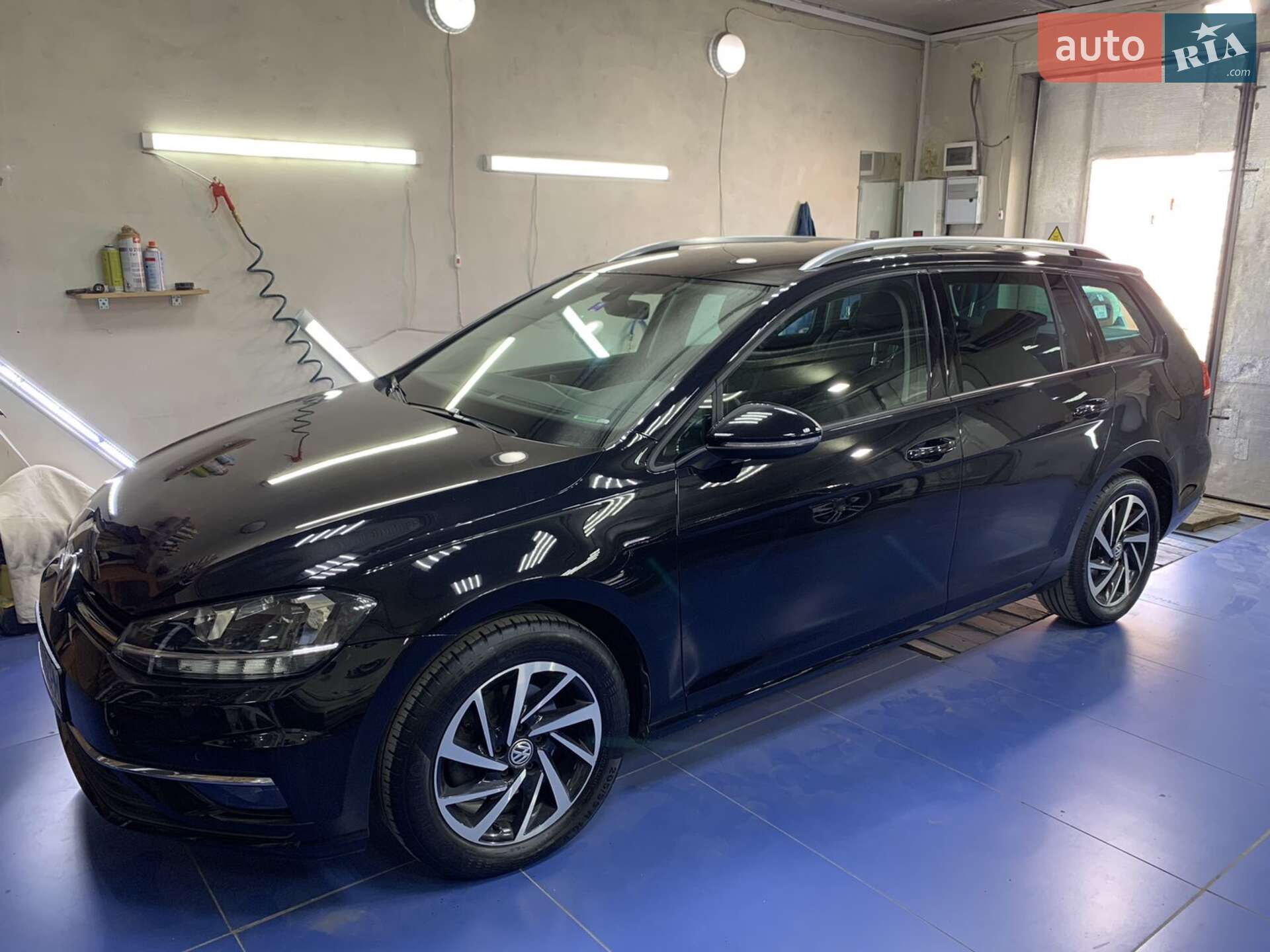 VOLKSWAGEN GOLF 2018