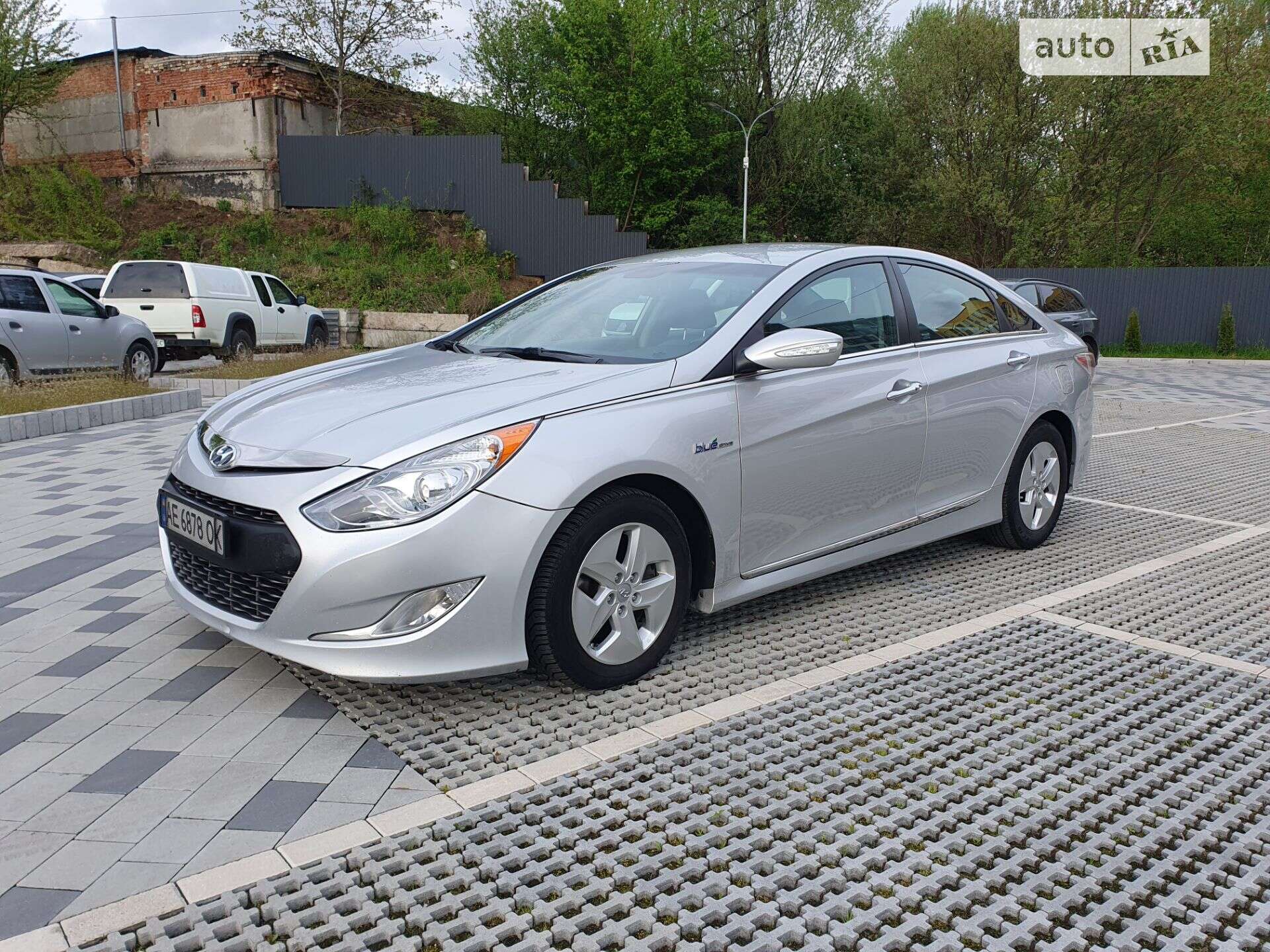Головне фото звіту автомобіля HYUNDAI SONATA 2011