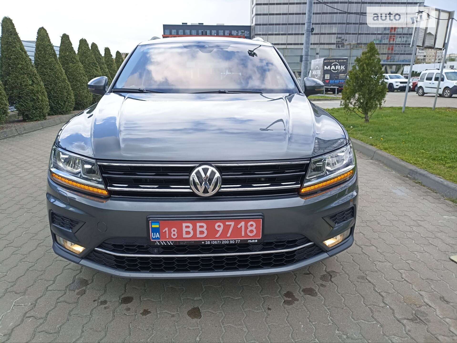 VOLKSWAGEN TIGUAN 2019