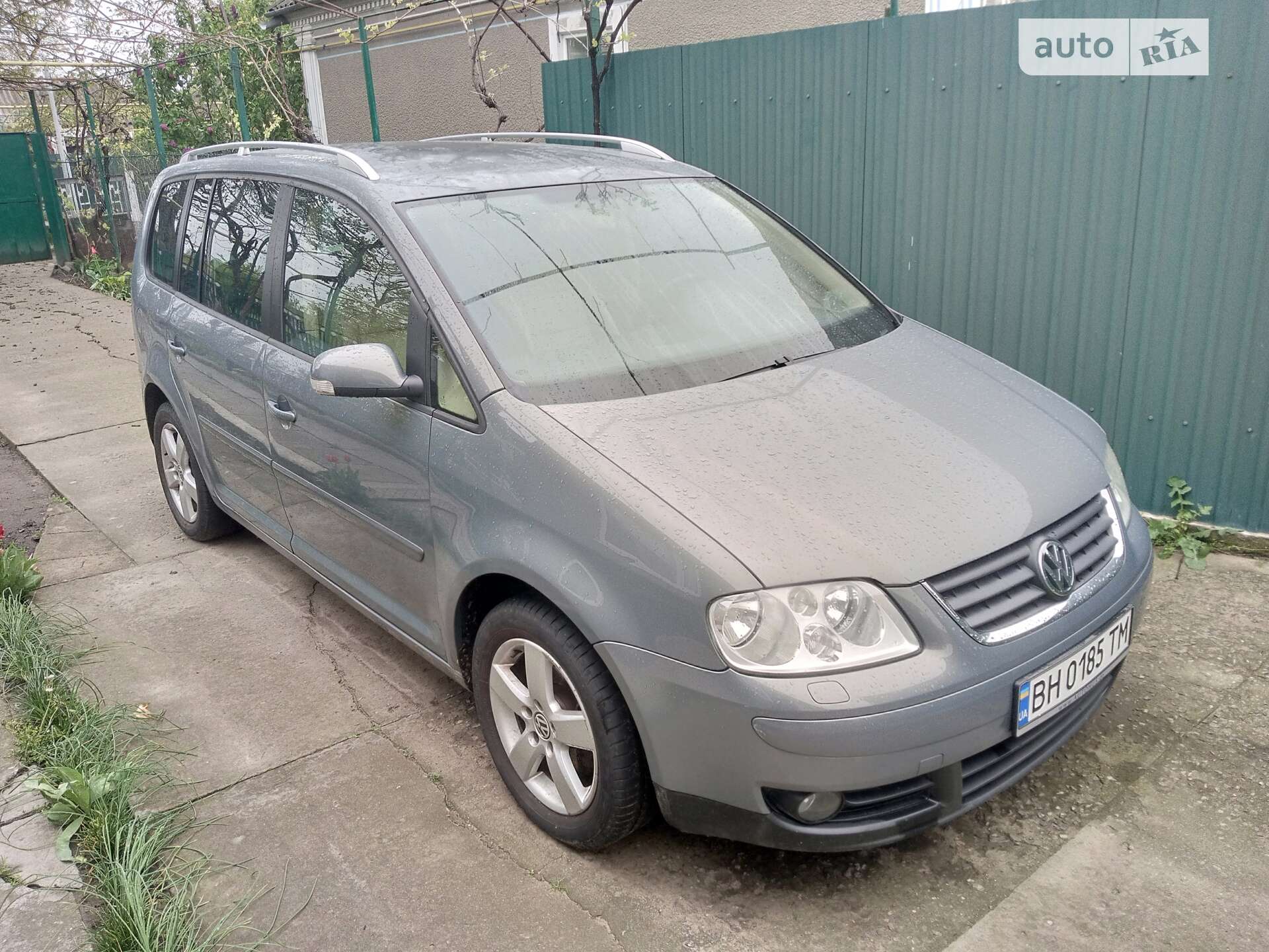 VOLKSWAGEN TOURAN 2006