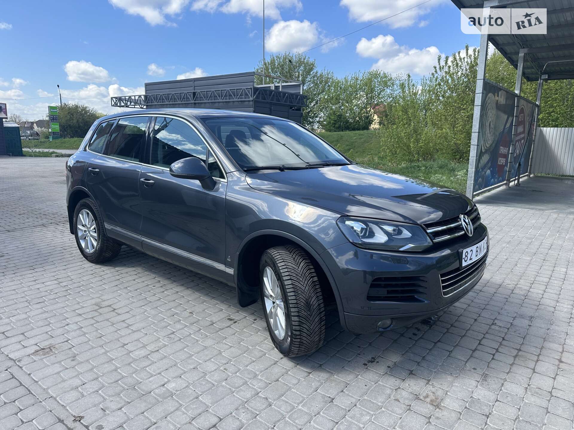 VOLKSWAGEN TOUAREG 2011