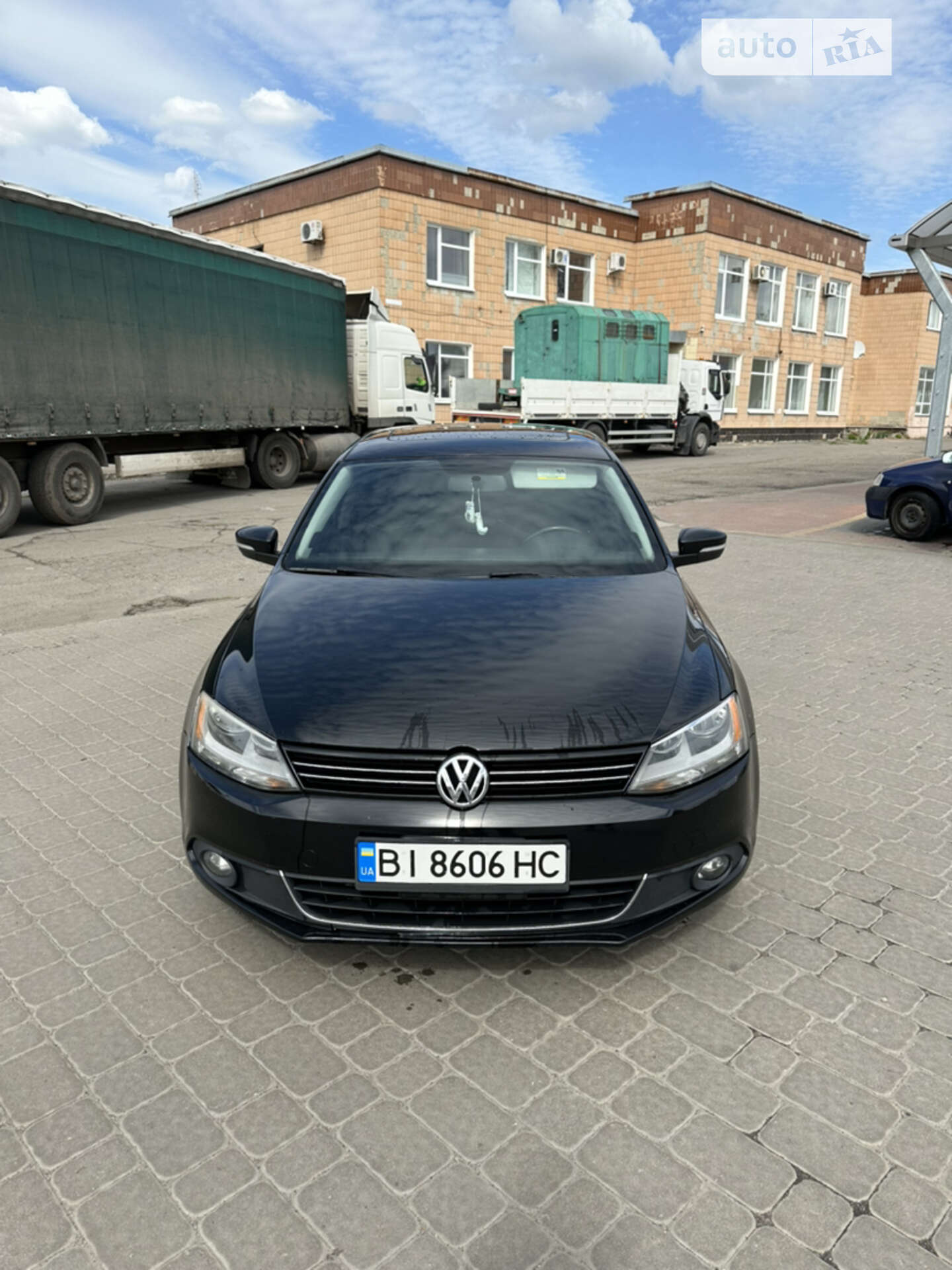 VOLKSWAGEN JETTA 2012