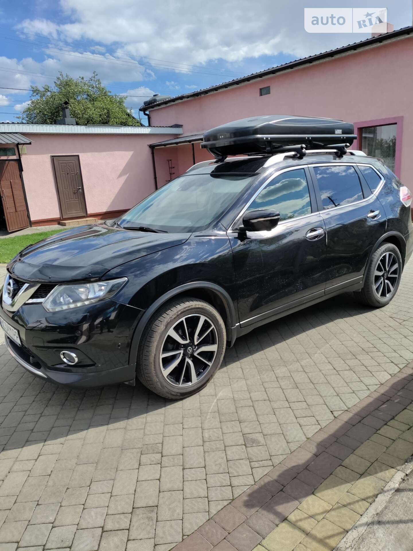 NISSAN X-TRAIL 2014