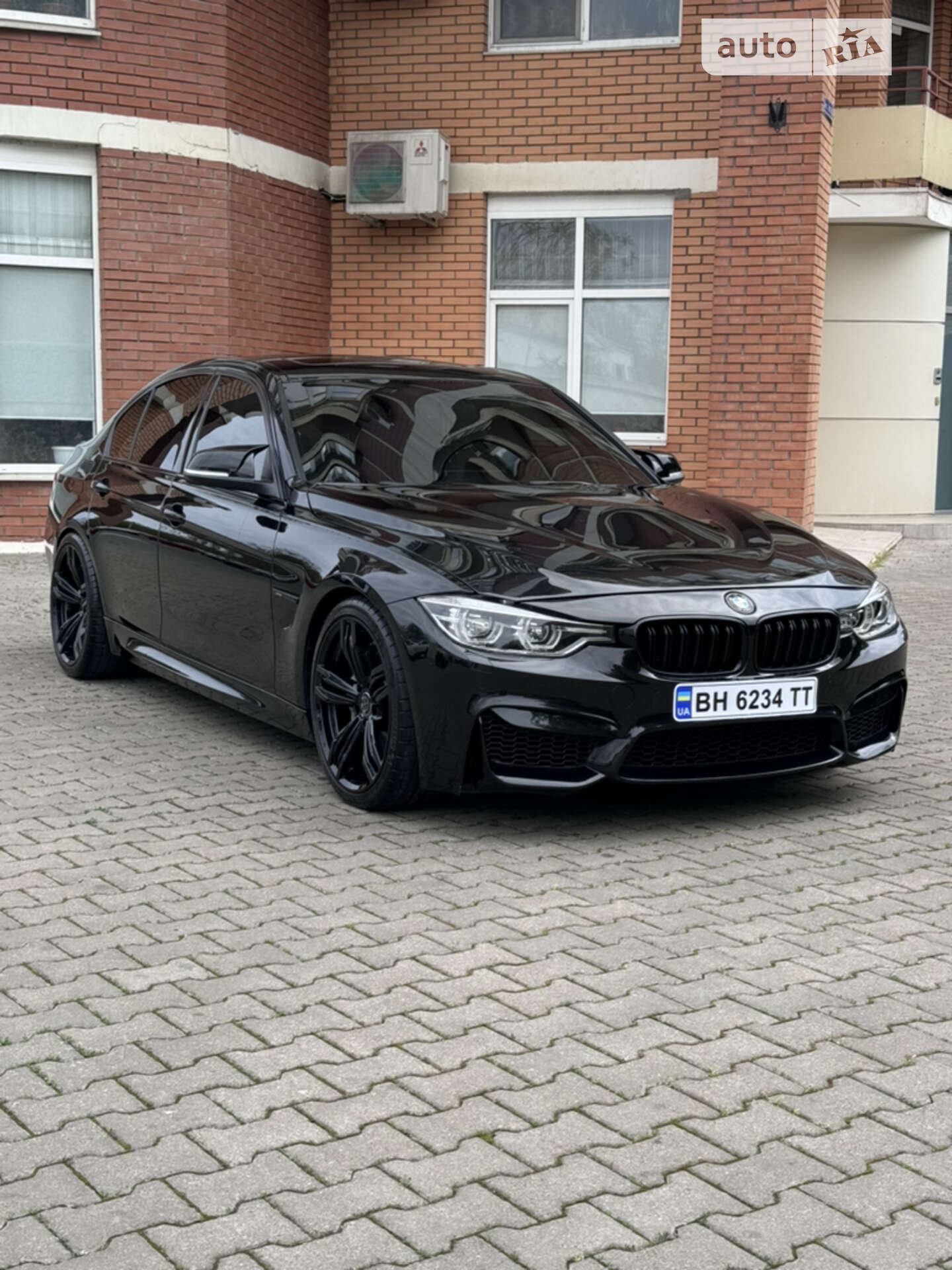 Головне фото звіту автомобіля BMW 340I 2016