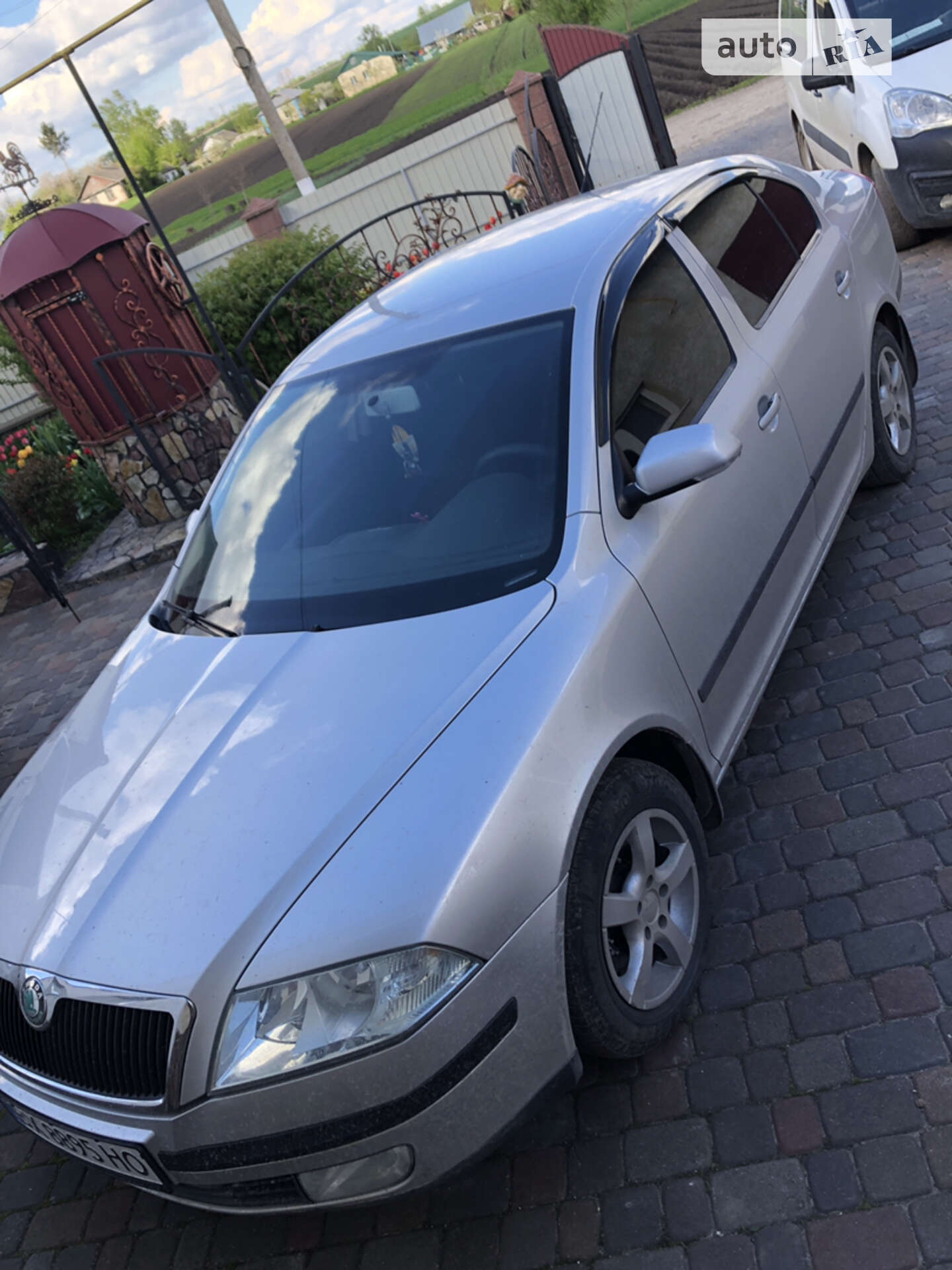 Головне фото звіту автомобіля SKODA OCTAVIA 2006