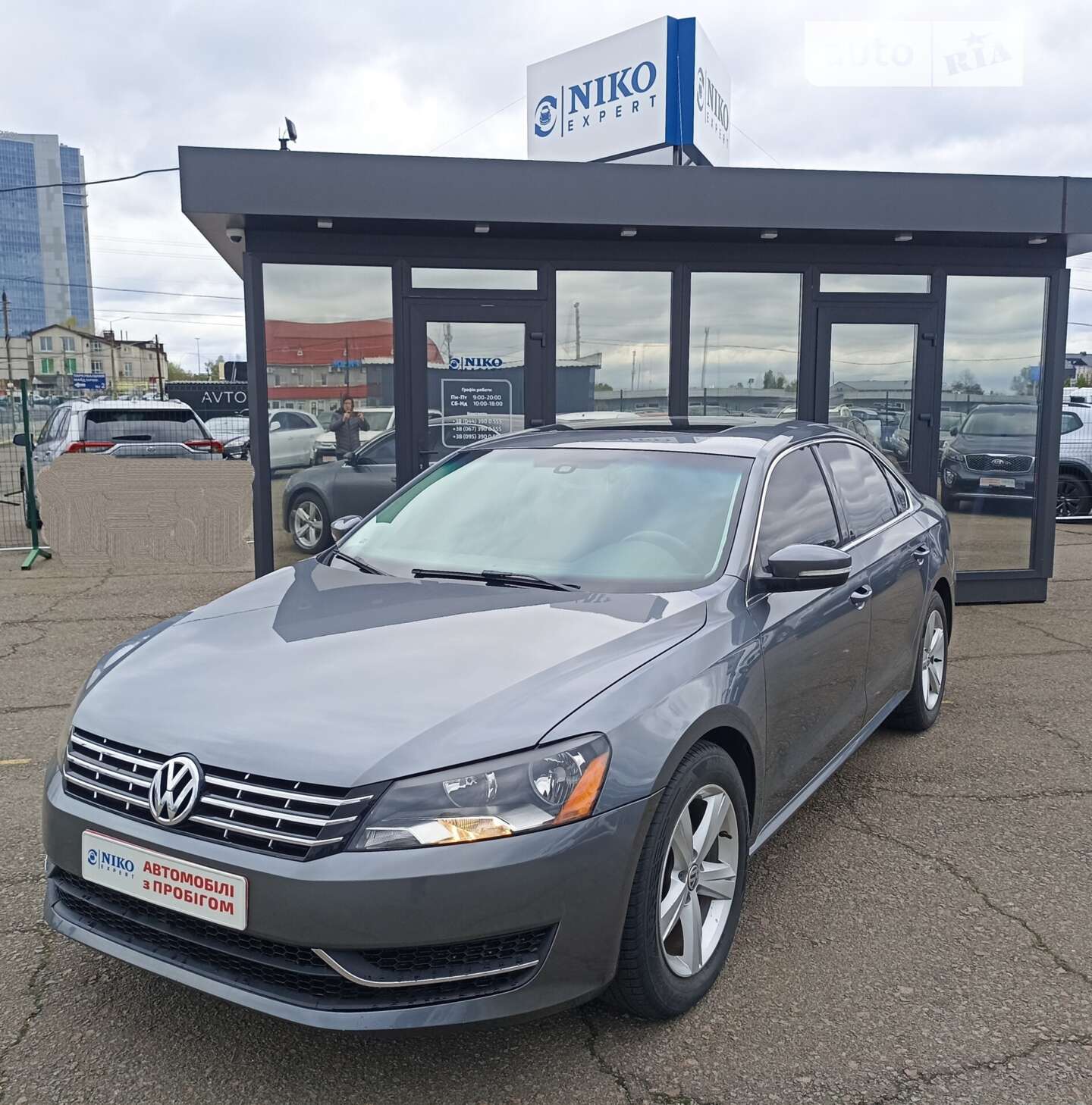 VOLKSWAGEN PASSAT 2013