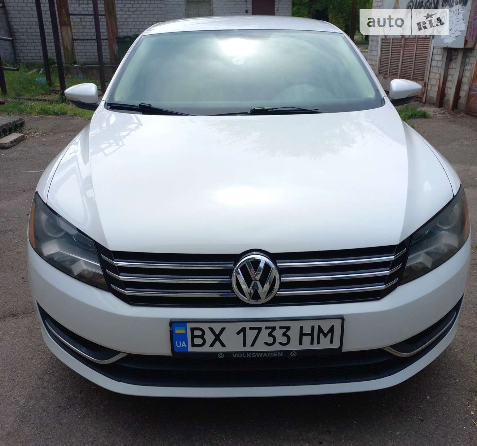 VOLKSWAGEN PASSAT 2012