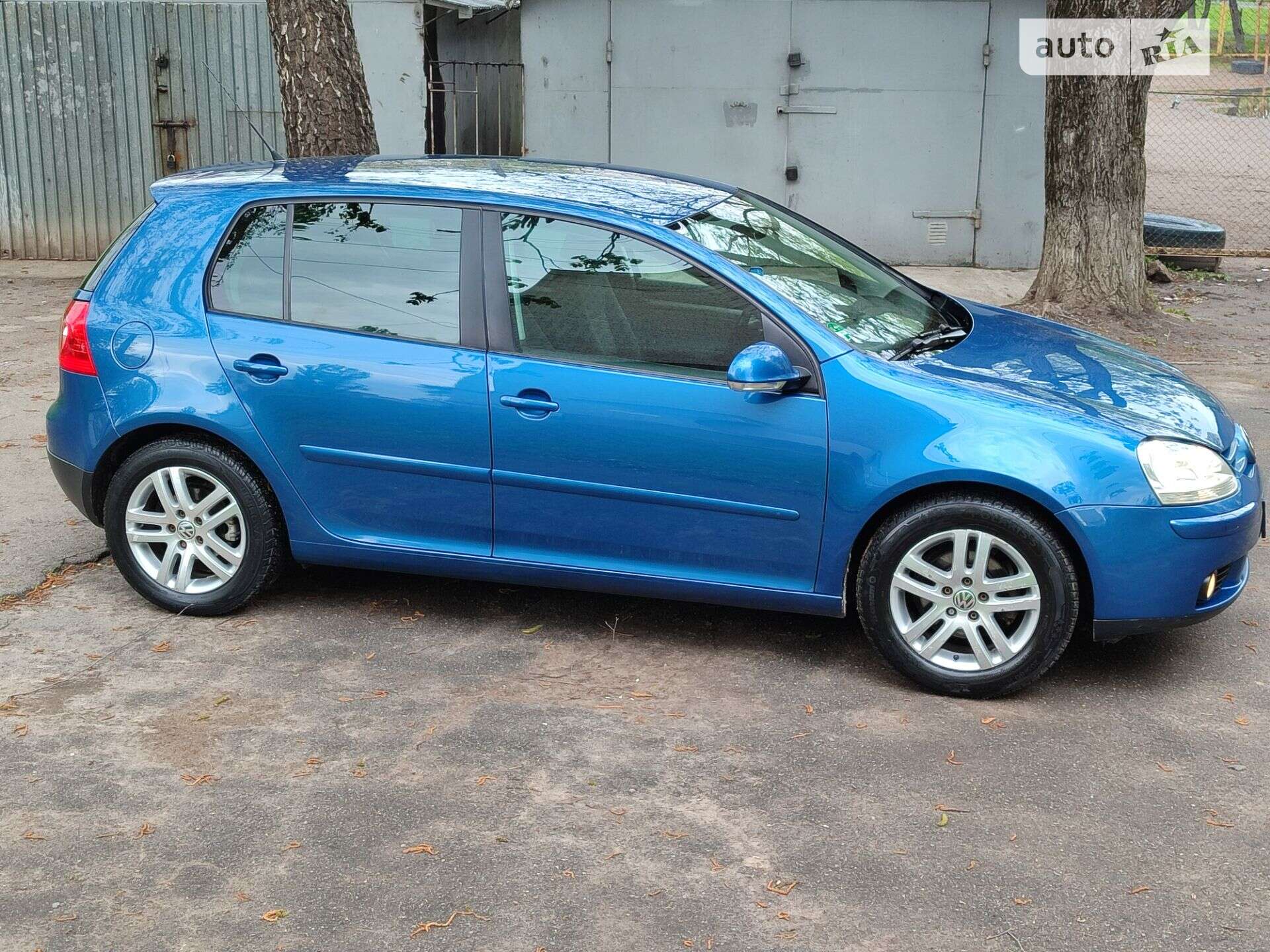 VOLKSWAGEN GOLF 2006
