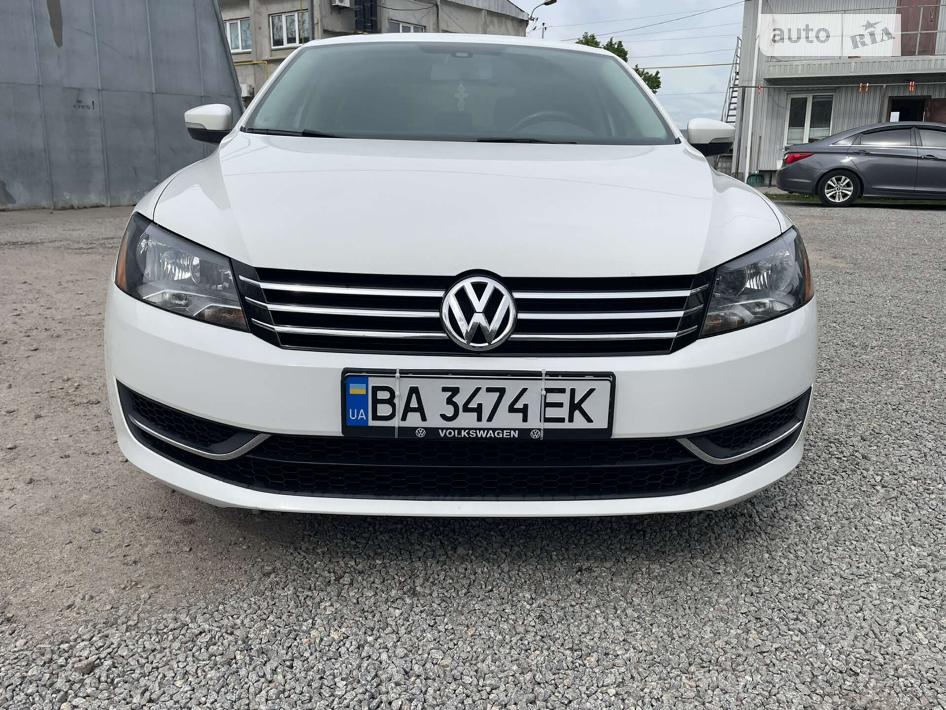 VOLKSWAGEN PASSAT 2014