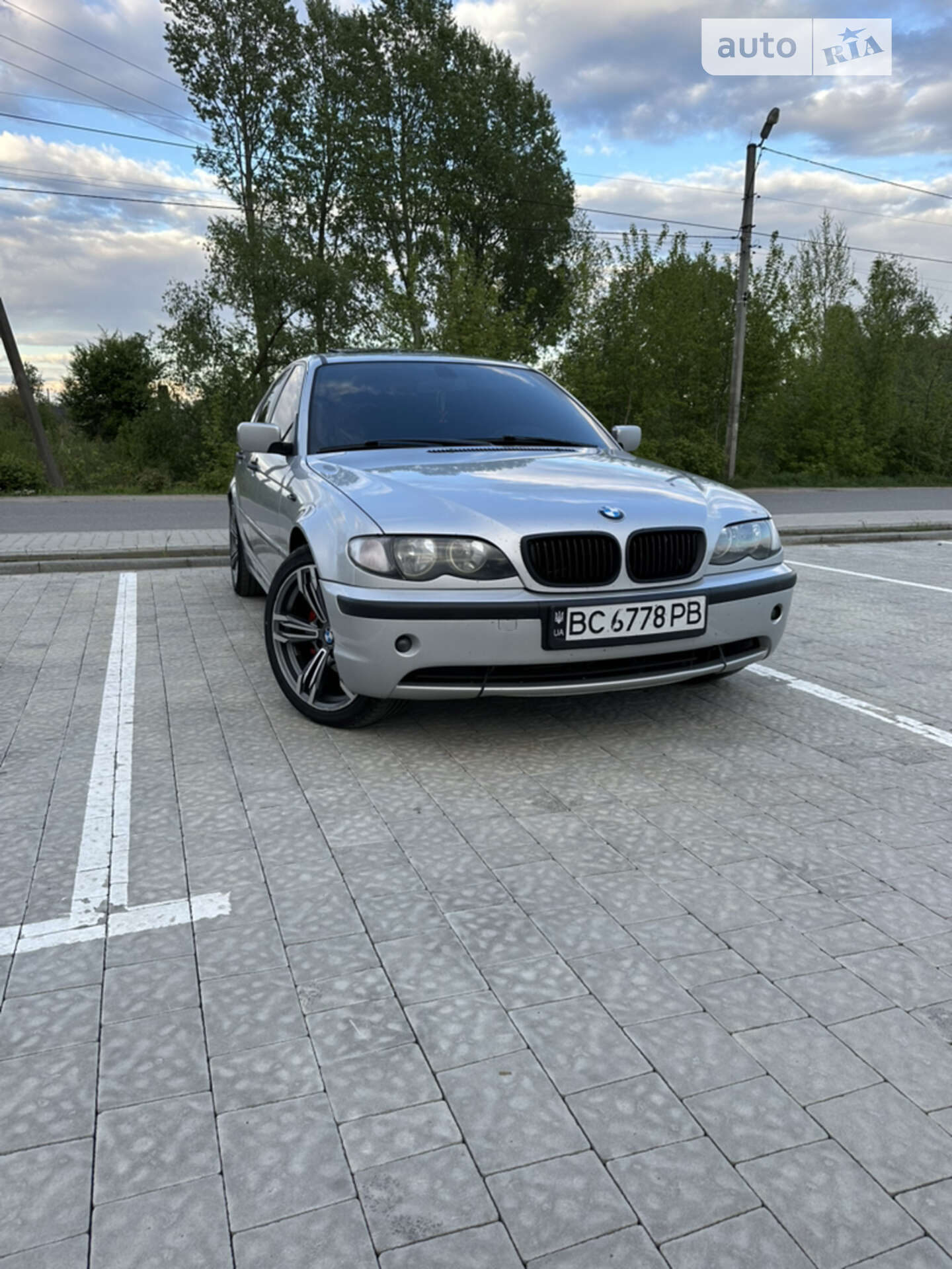 Головне фото звіту автомобіля BMW 320D 2004