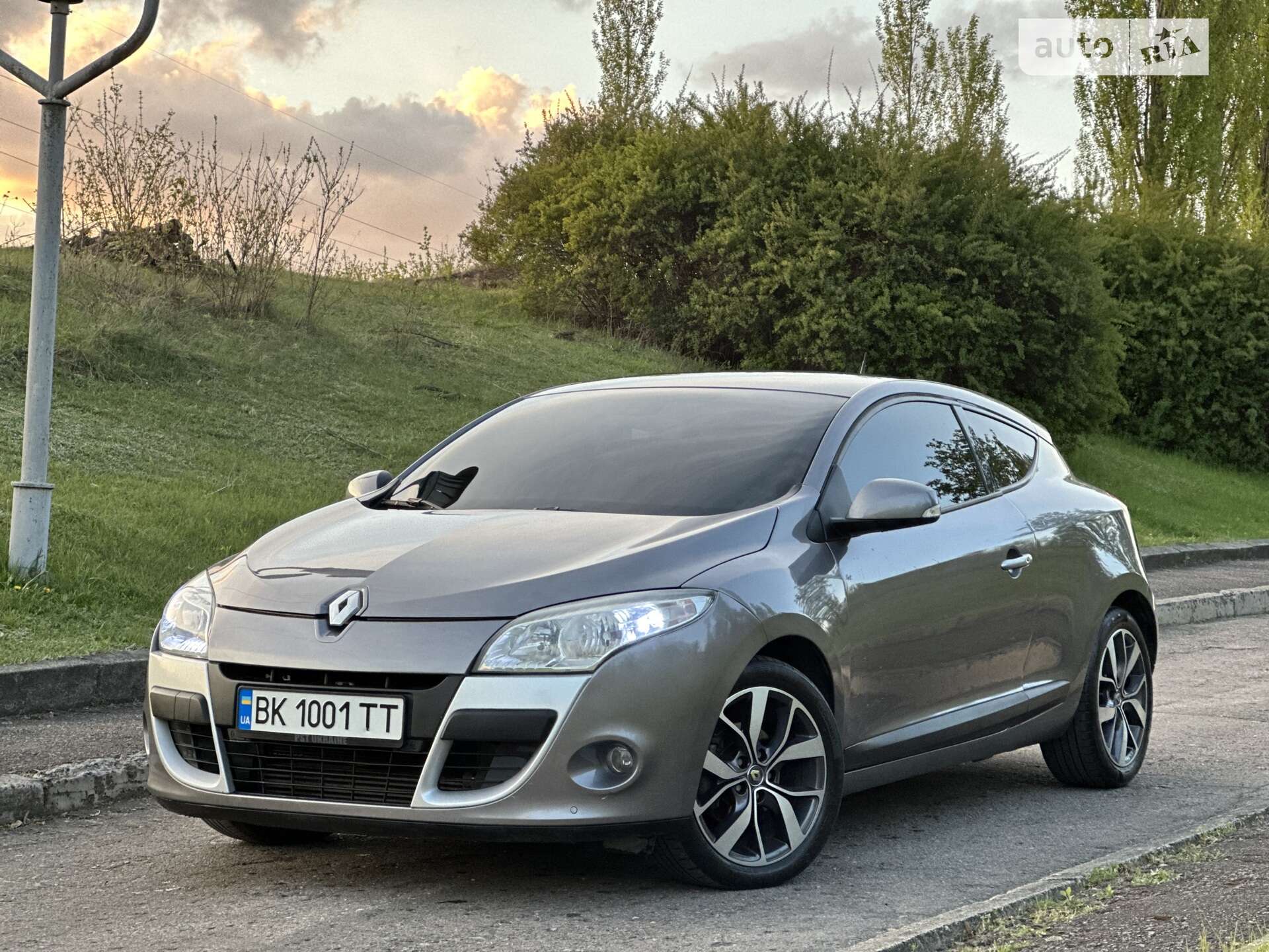 RENAULT MEGANE