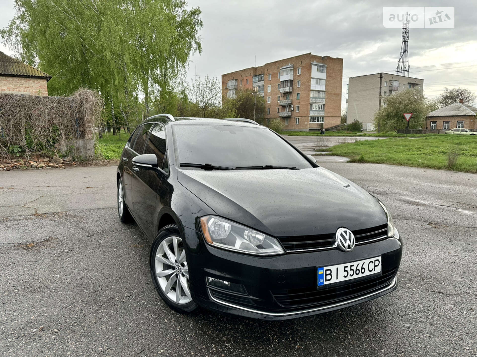 VOLKSWAGEN GOLF VARIANT