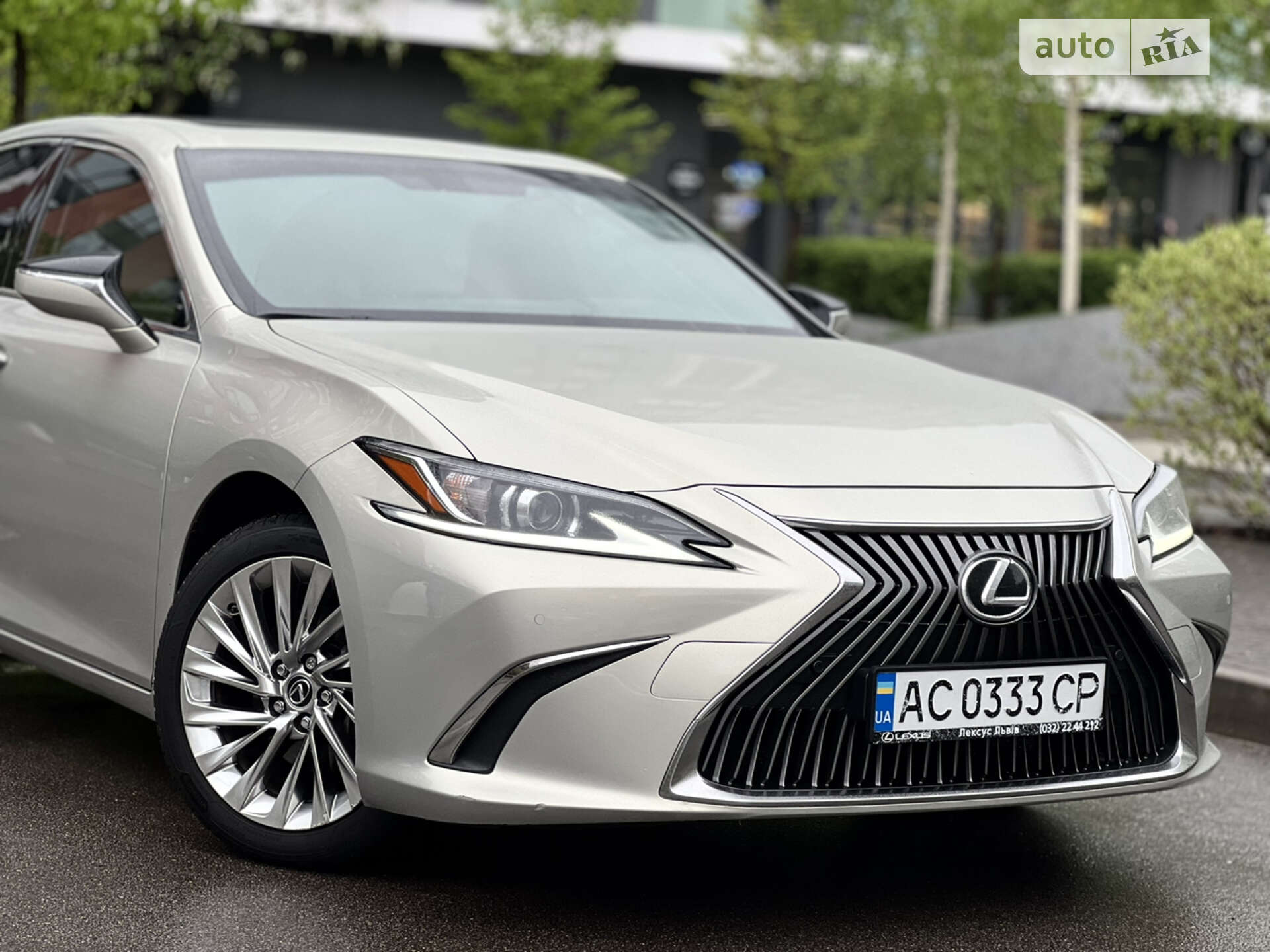 LEXUS ES 250 2020