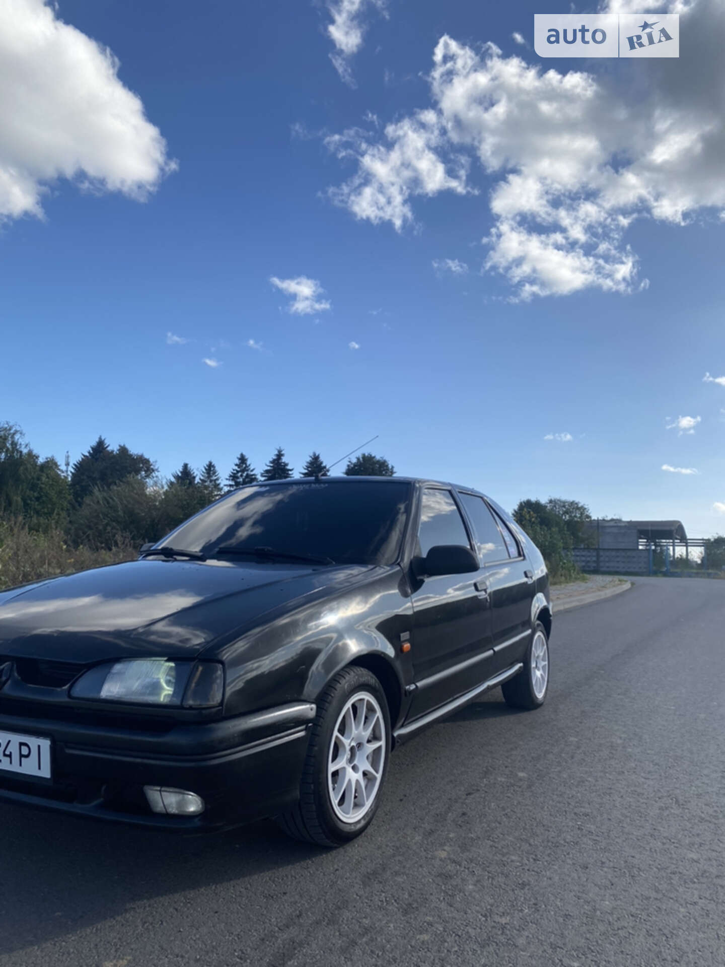 RENAULT 19 1995