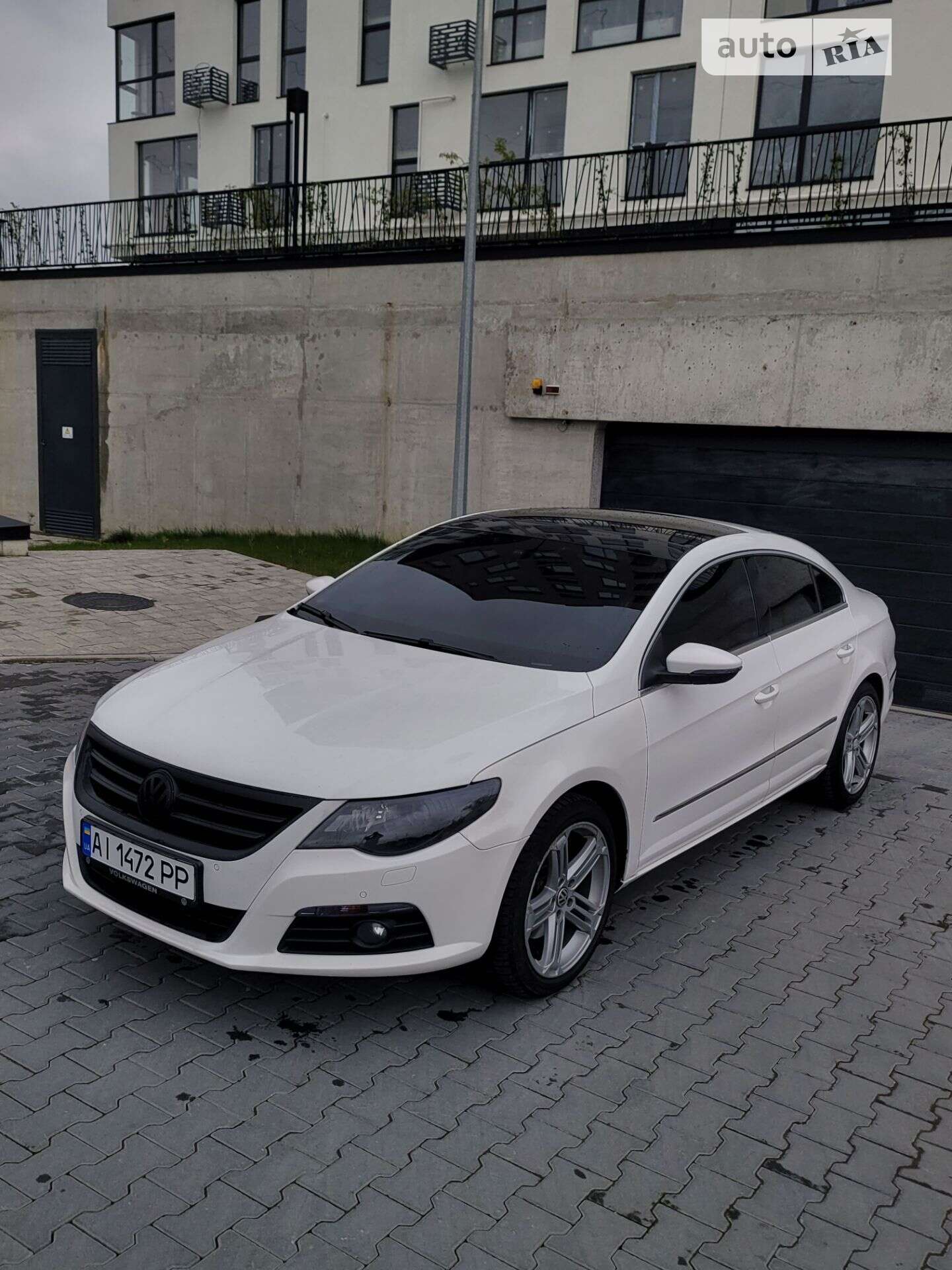 VOLKSWAGEN PASSAT CC 2011