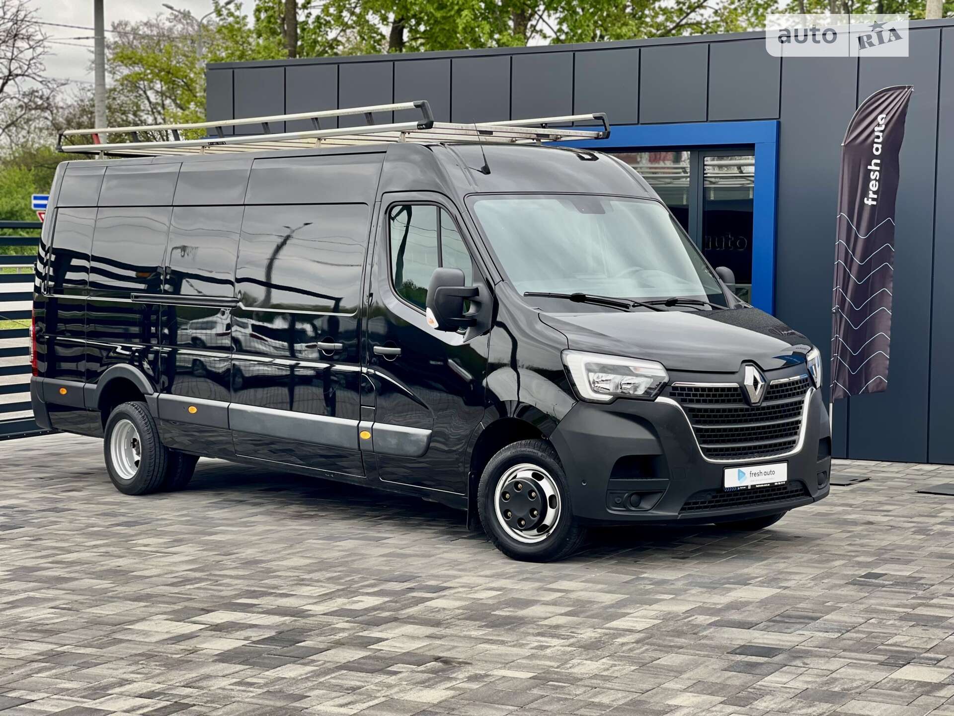 Головне фото звіту автомобіля RENAULT MASTER 2020