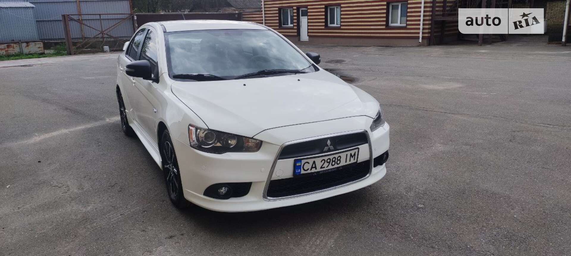 Mitsubishi Lancer 2015